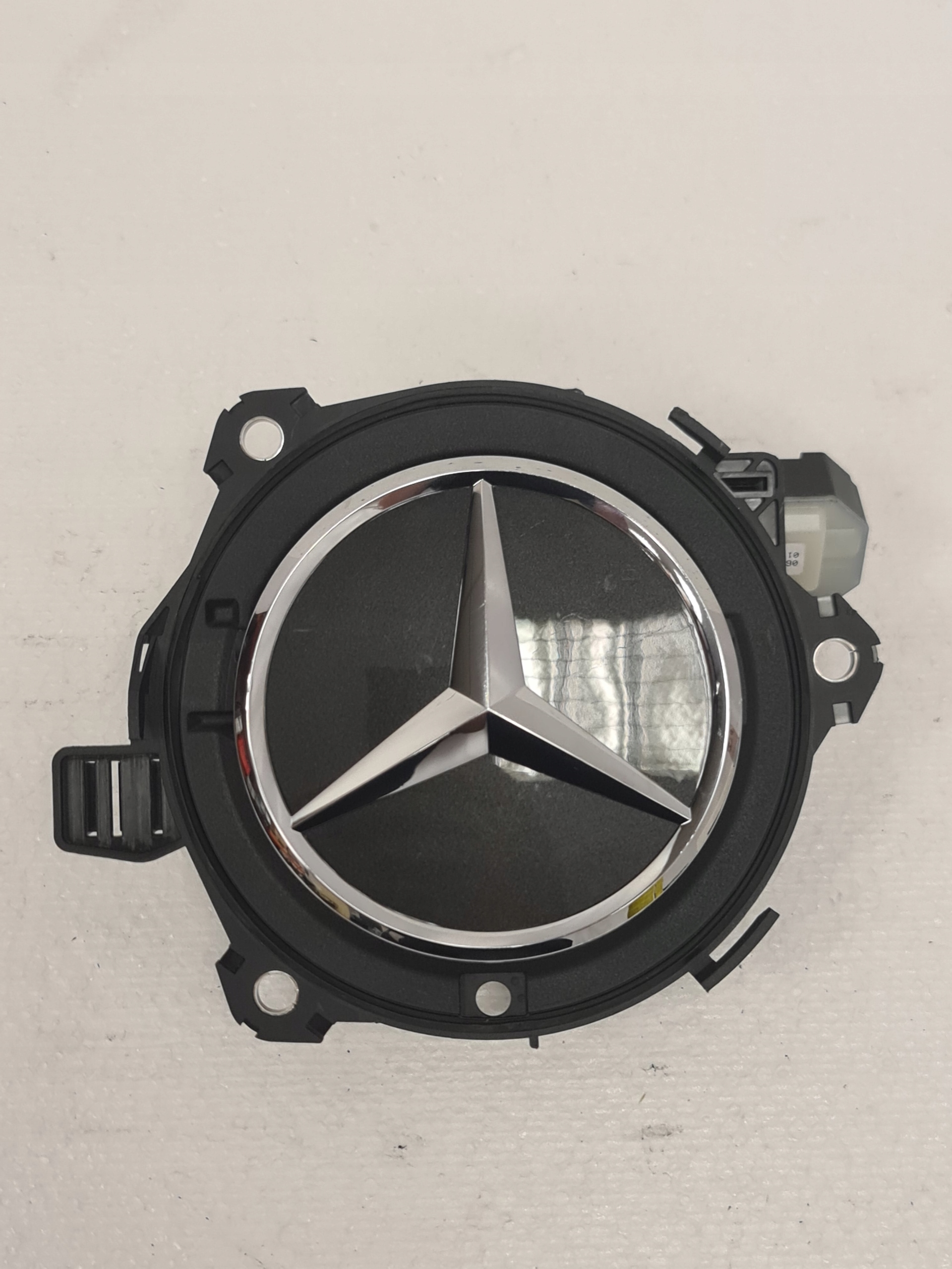 Ручка открытия багажника Mercedes W167 W118 #FV - galeria