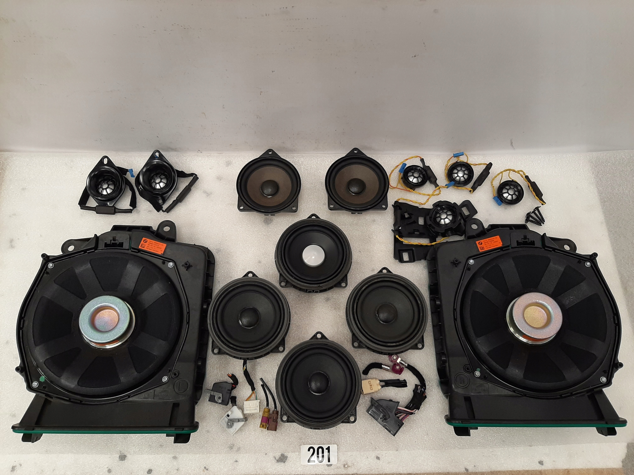 Harman Kardon Speaker Set for BMW G14 G15 G16 - galeria