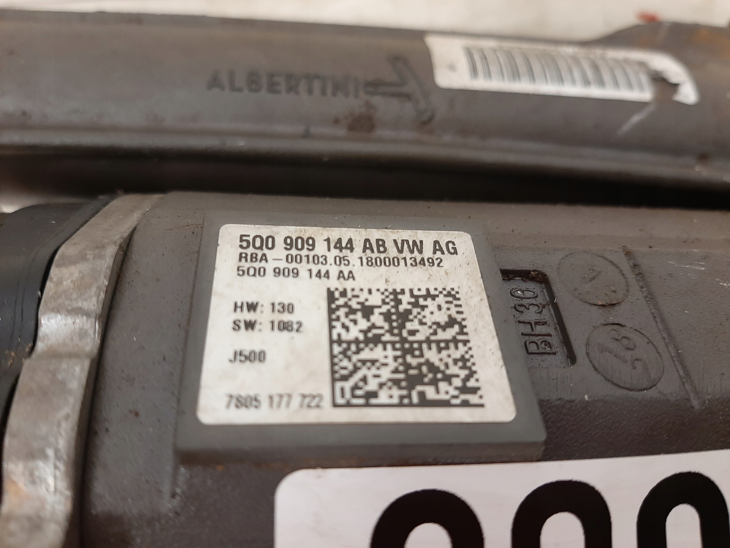 VW Golf Passat Audi Skoda Octavia 5Q1423051BC gearbox - galeria