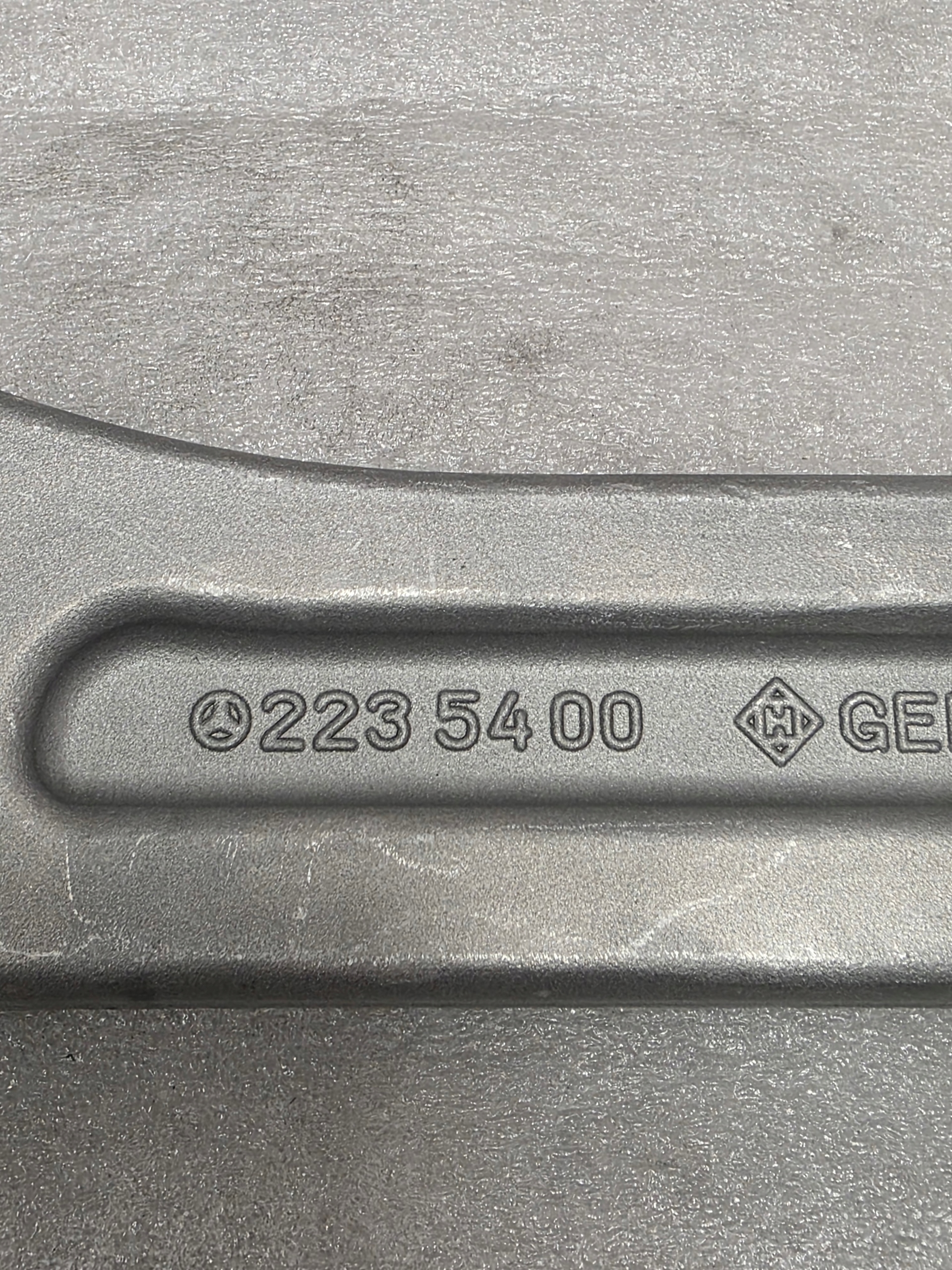 Front Control Arm Front Right Left Mercedes W223 4Matic 4x4 A2233303403 - galeria