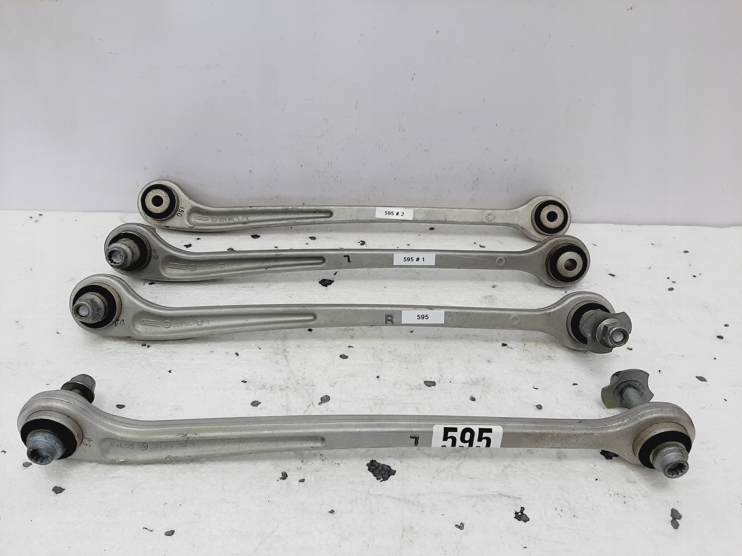 Rear Control Arm Mercedes W221 New - galeria
