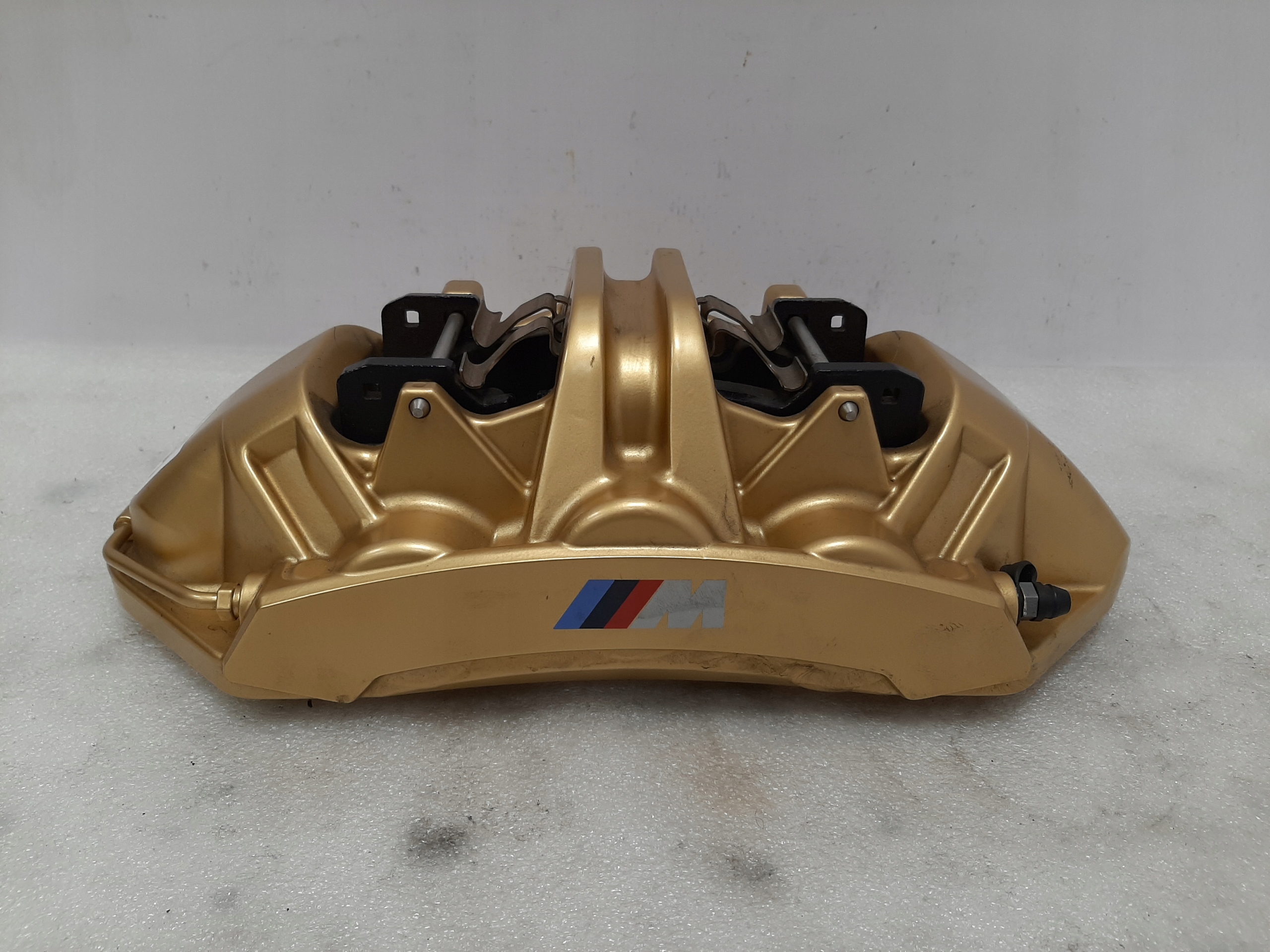 BMW Керамика M3 M4 M5 M8 G80 G82 F90 F91 суппорты - galeria