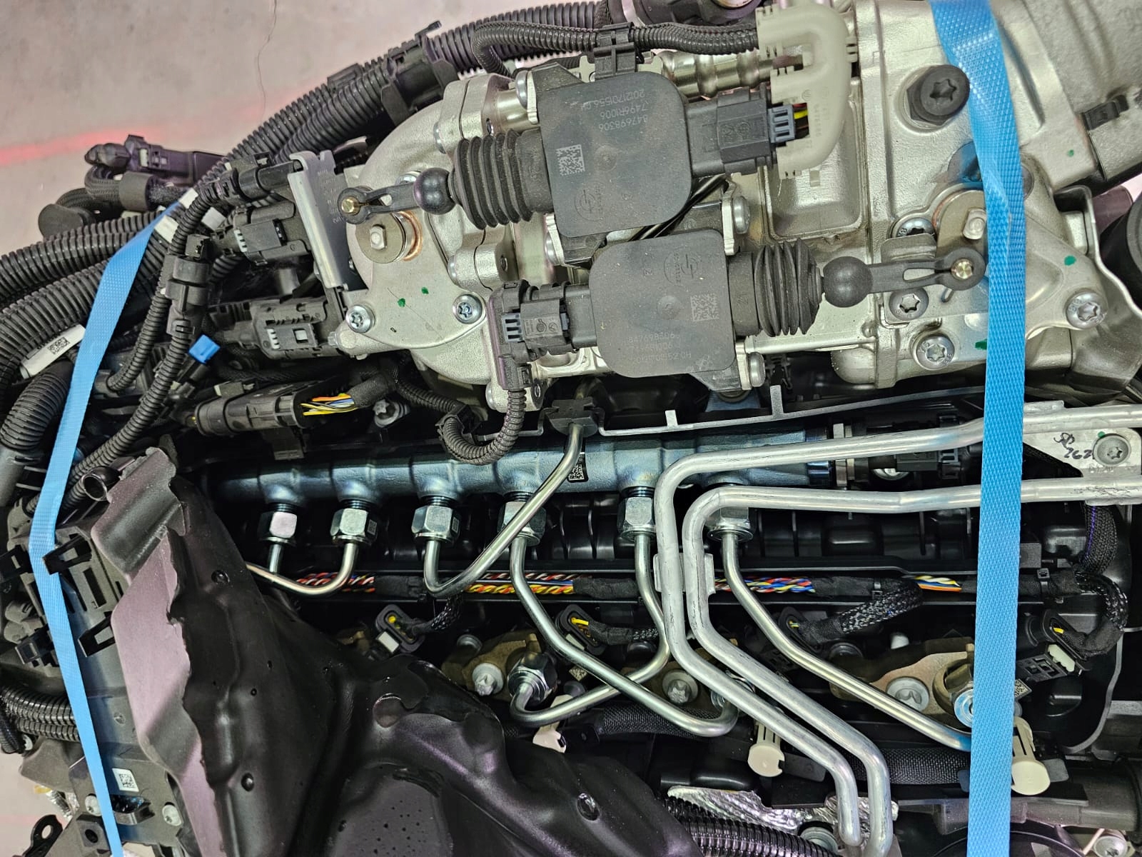 BMW B57-Motor komplett und neu B57D30B 3.0D 320 km - galeria