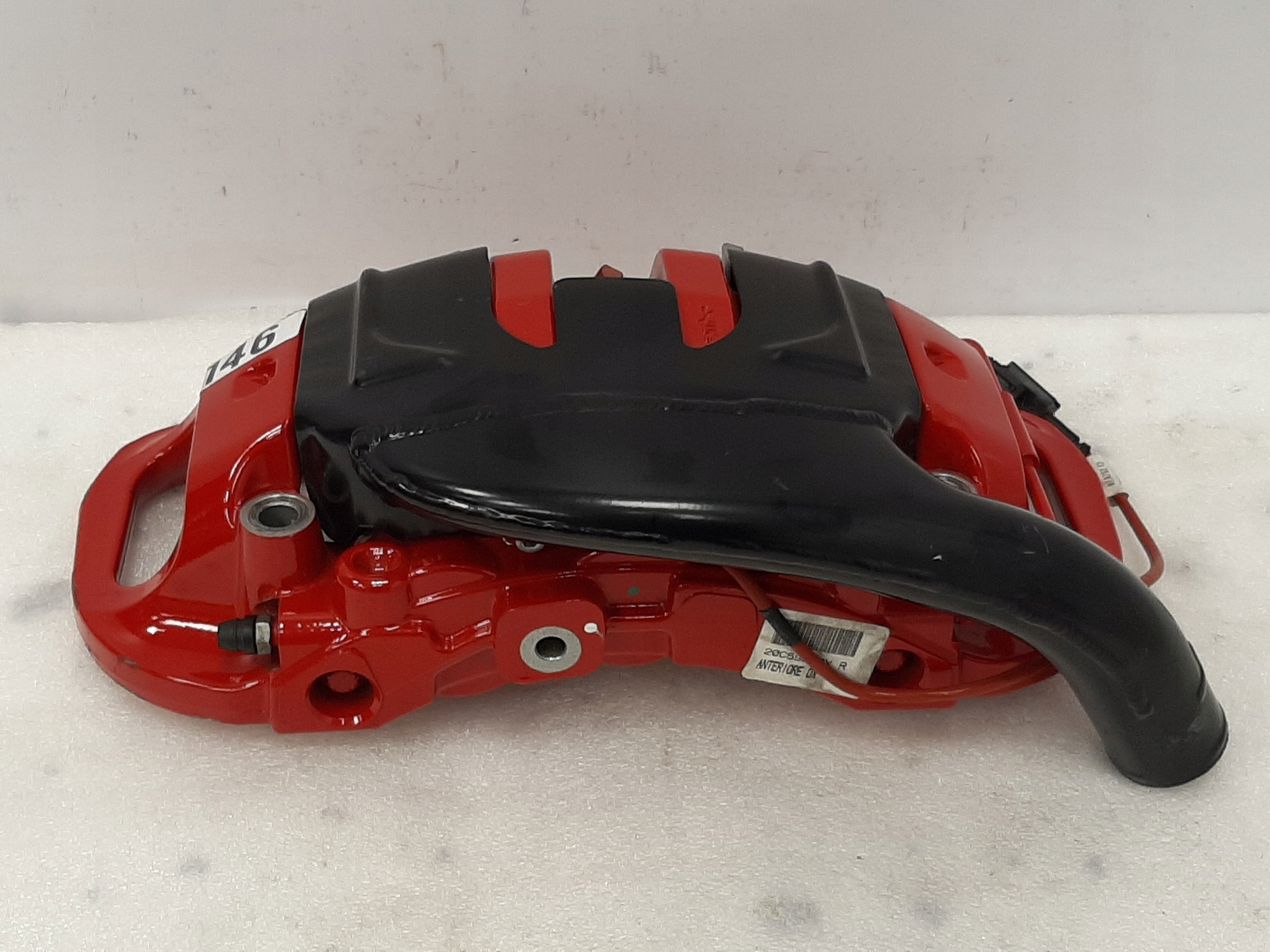 Суппорта Ferrari F8 488 812 FF, большие передние тормоза - galeria