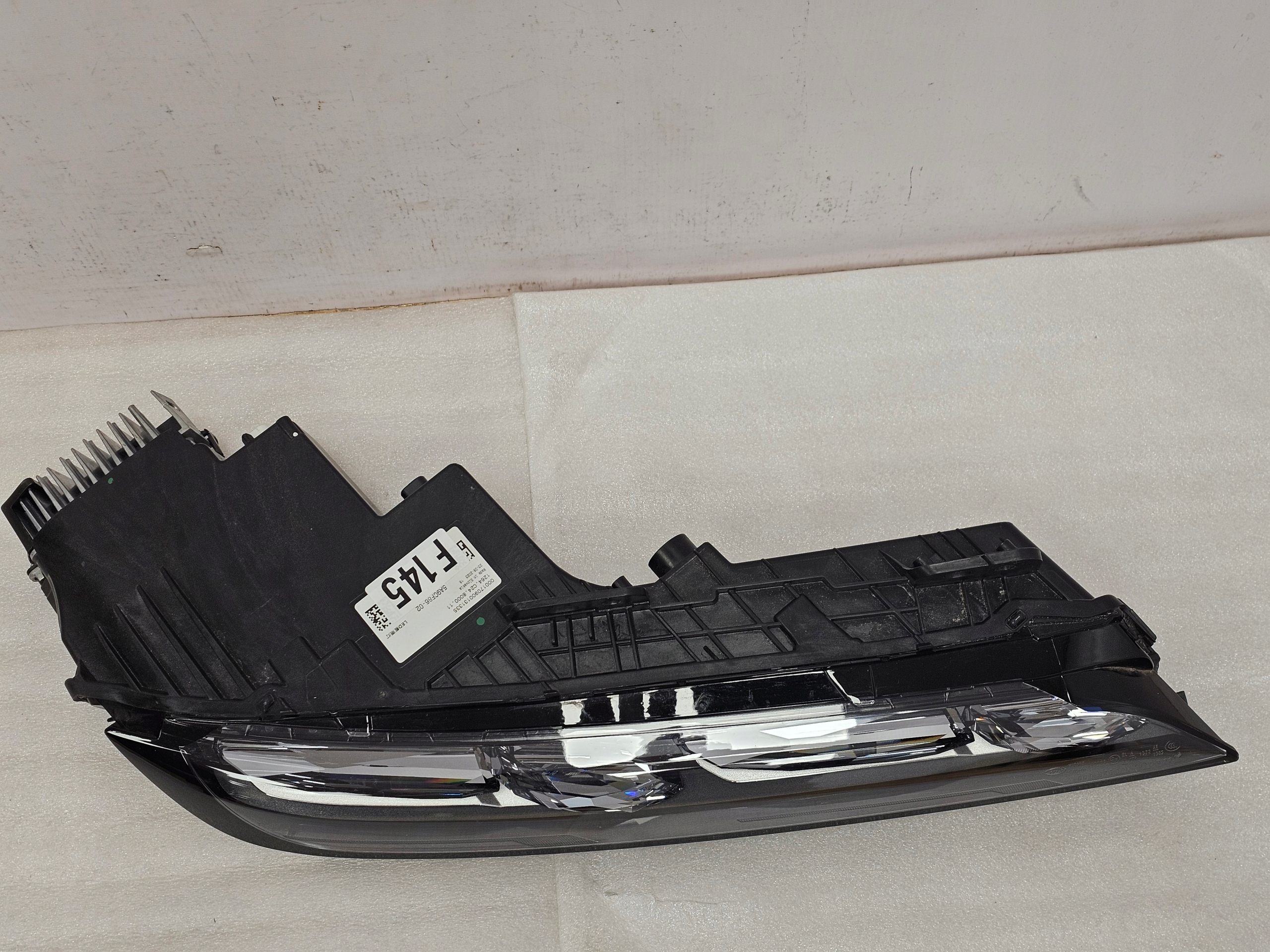 BMW 7 G70 Crystal Swarovski Crystal LED lamp RIGHT - galeria
