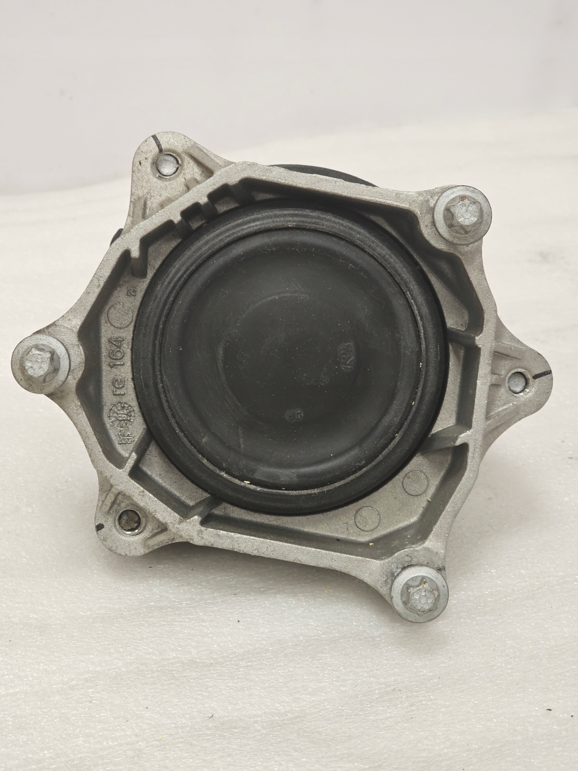 Подушка двигателя BMW F20 F22 F30 F21 F32 F36 6859414 - galeria