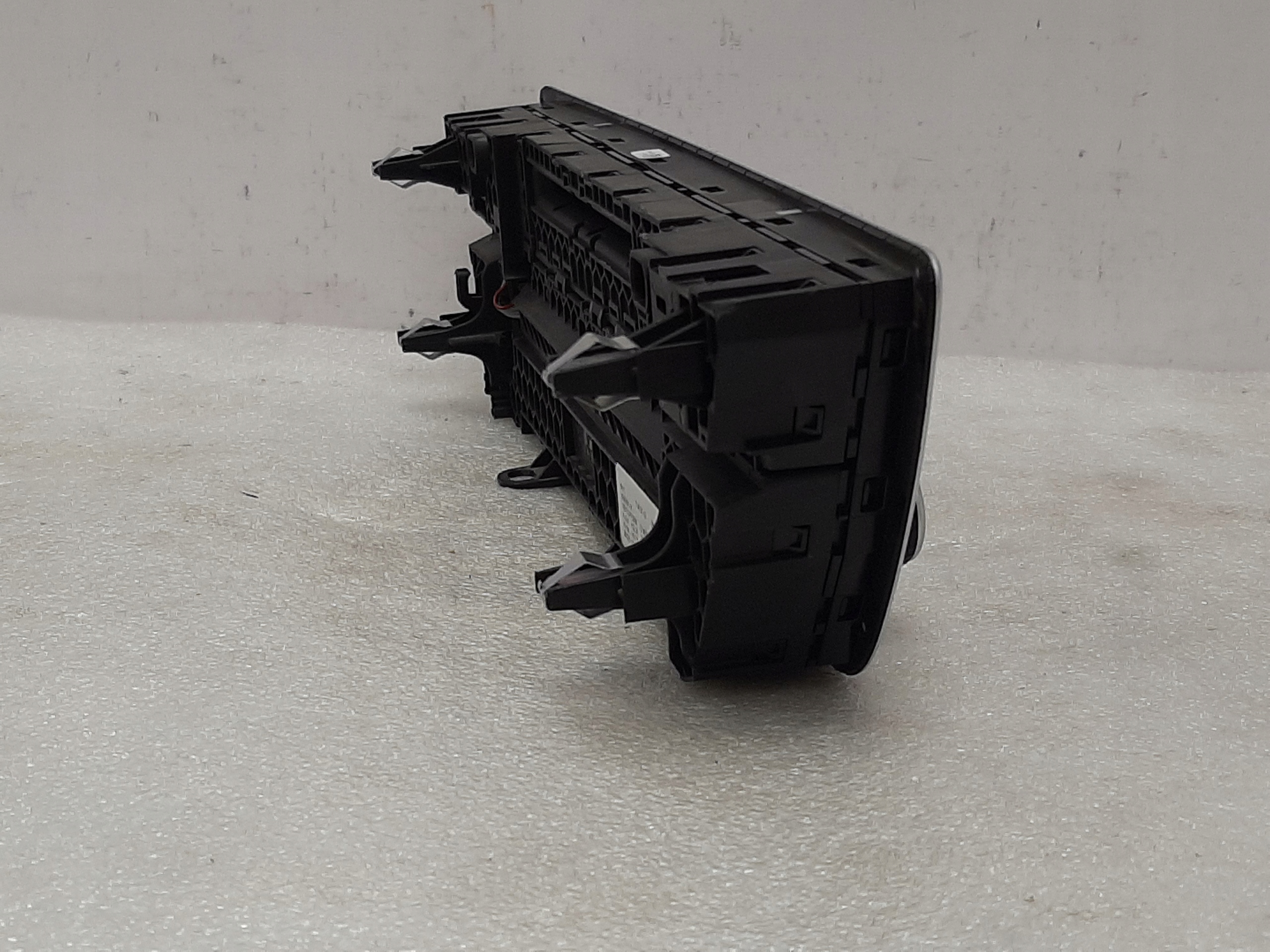 Radio- und Klimaanlagenblende BMW G11 G12 6999381 - galeria