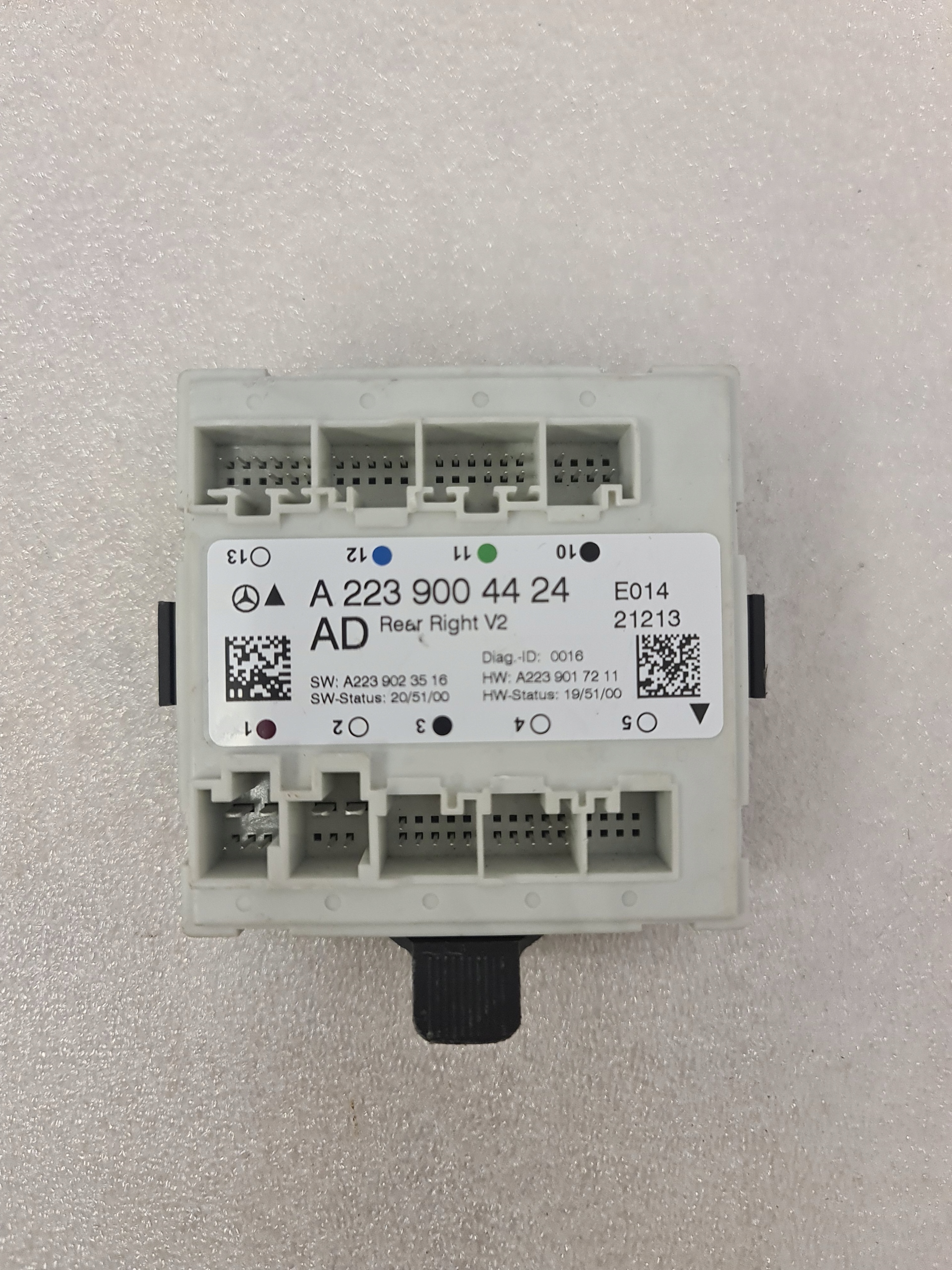 Mercedes A2239004424 W297 EQS Türmodul - galeria