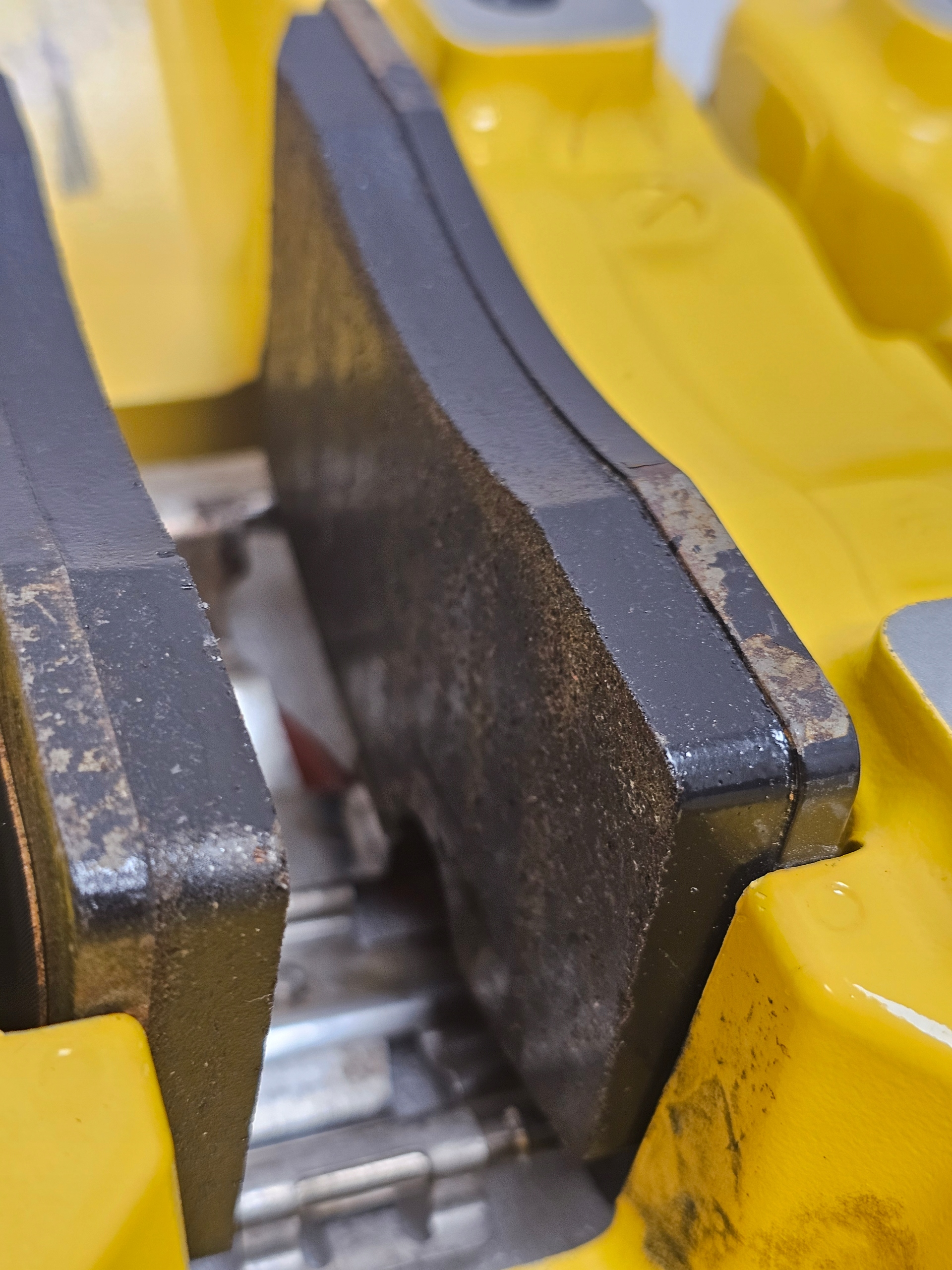 Суппорта Ferrari Roma Portofino Ceramics Big Brake Set Retrofitting - galeria