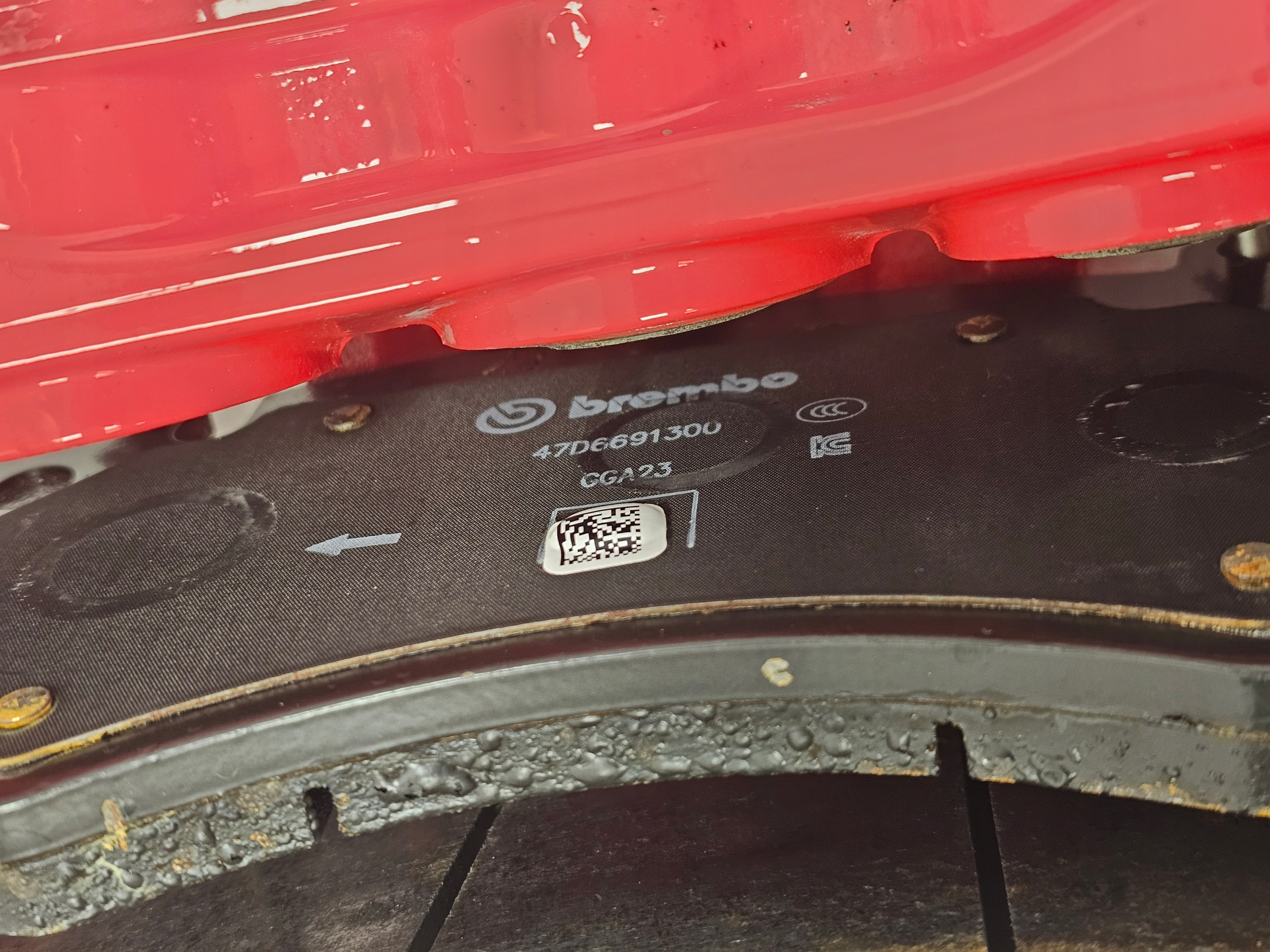 Суппорта Ferrari SF90 Суппорт Керамика Колодки передние правые НОВЫЕ - galeria