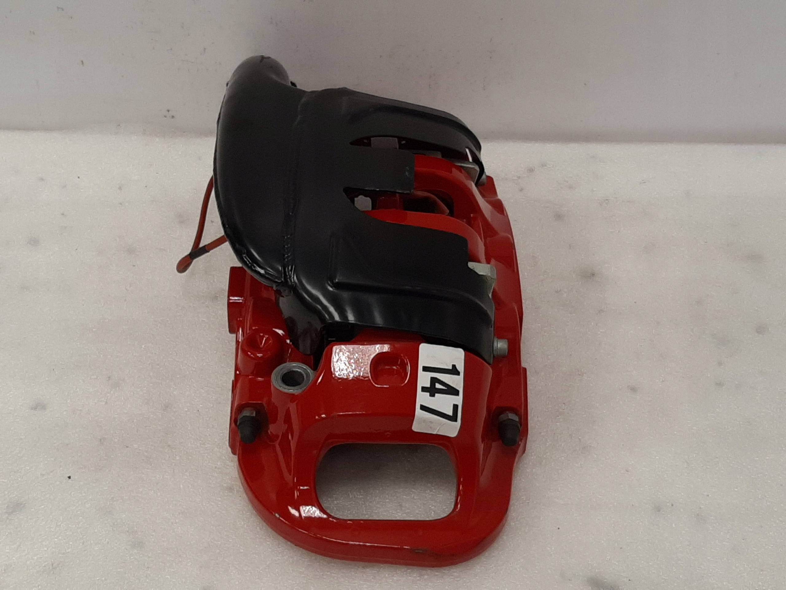 Суппорта Ferrari F8 488 812 FF, большие передние тормоза - galeria