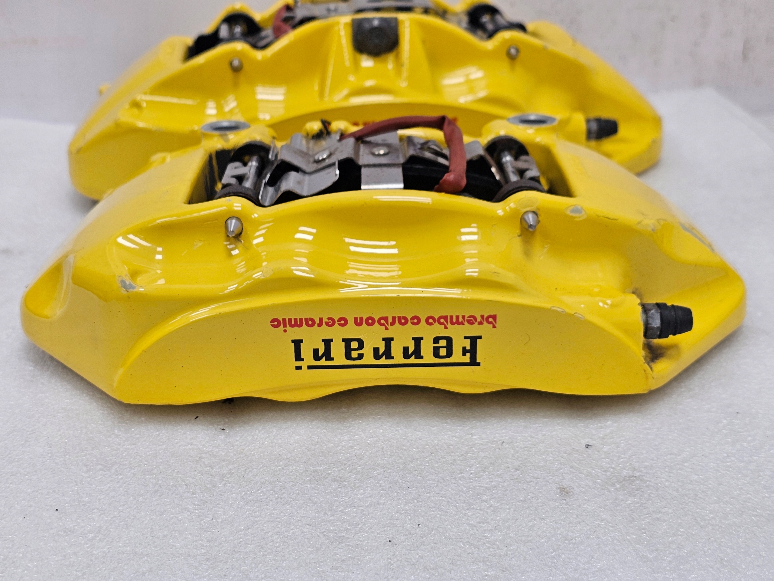 Суппорта Ferrari Roma Portofino Ceramics Big Brake Set Retrofitting - galeria