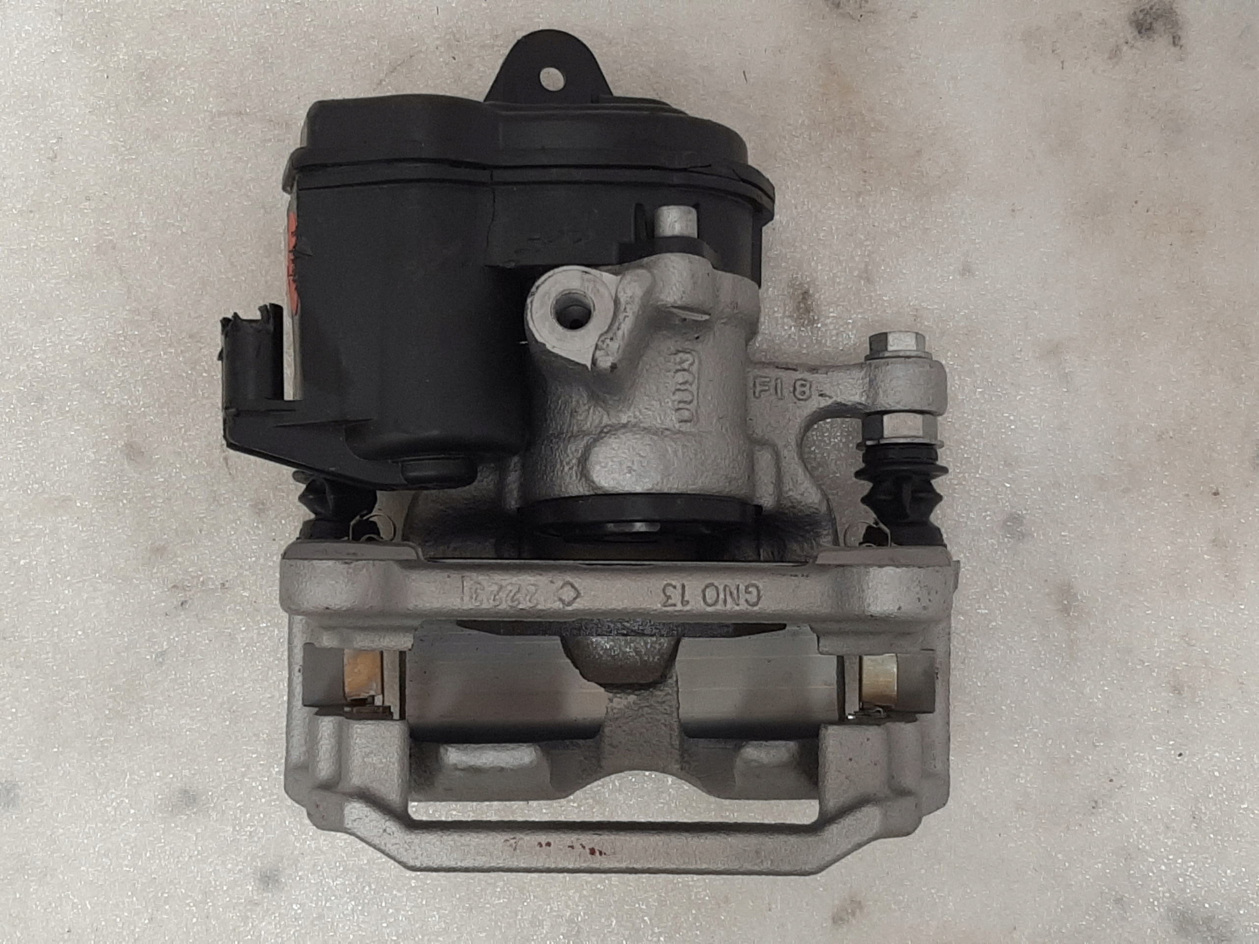 Klemme Audi A4 A5 A6 A7 Links Hinten 8W0405CF - galeria