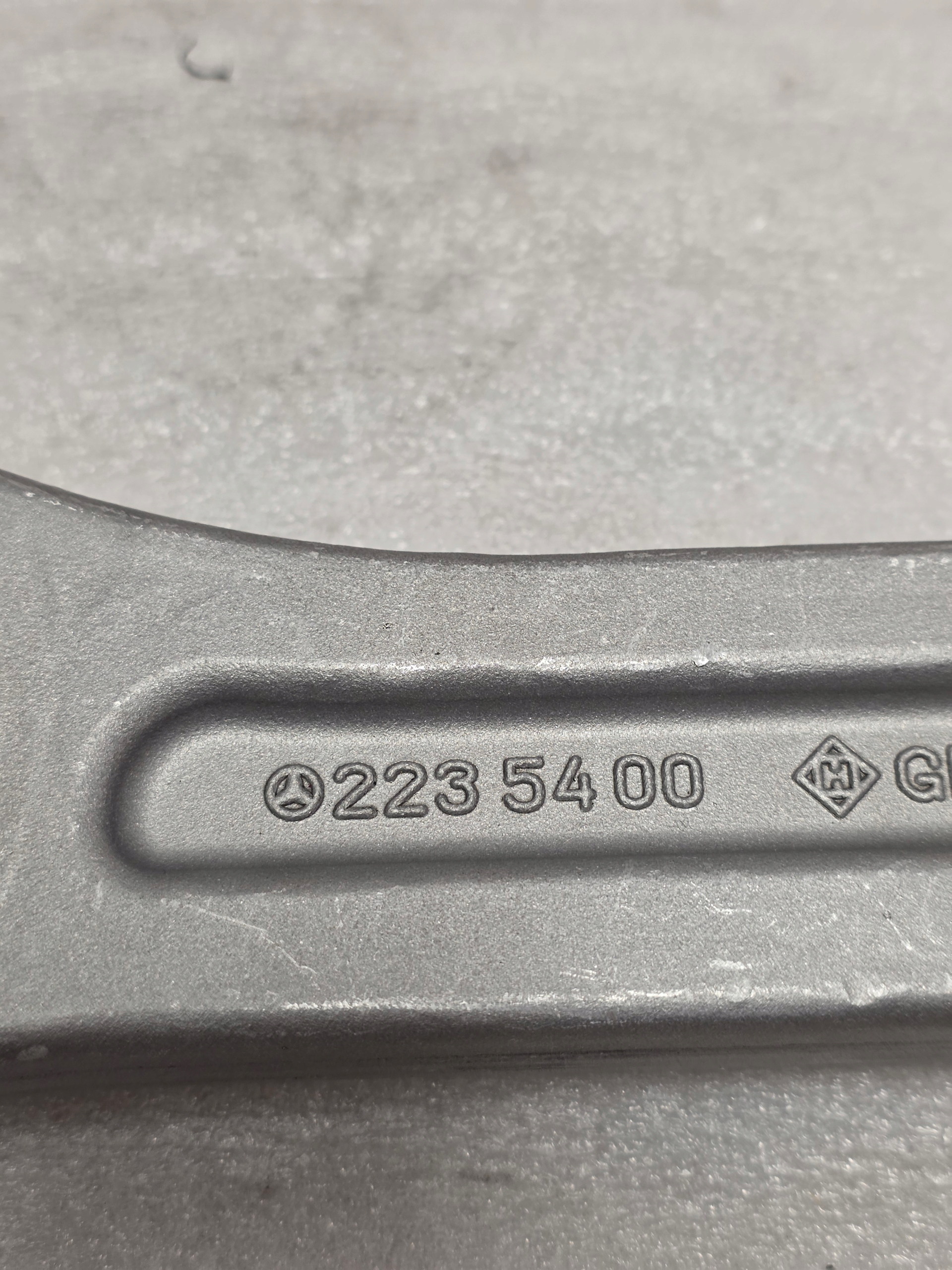 Front Control Arm Front Right Left Mercedes W223 4Matic 4x4 A2233303403 - galeria