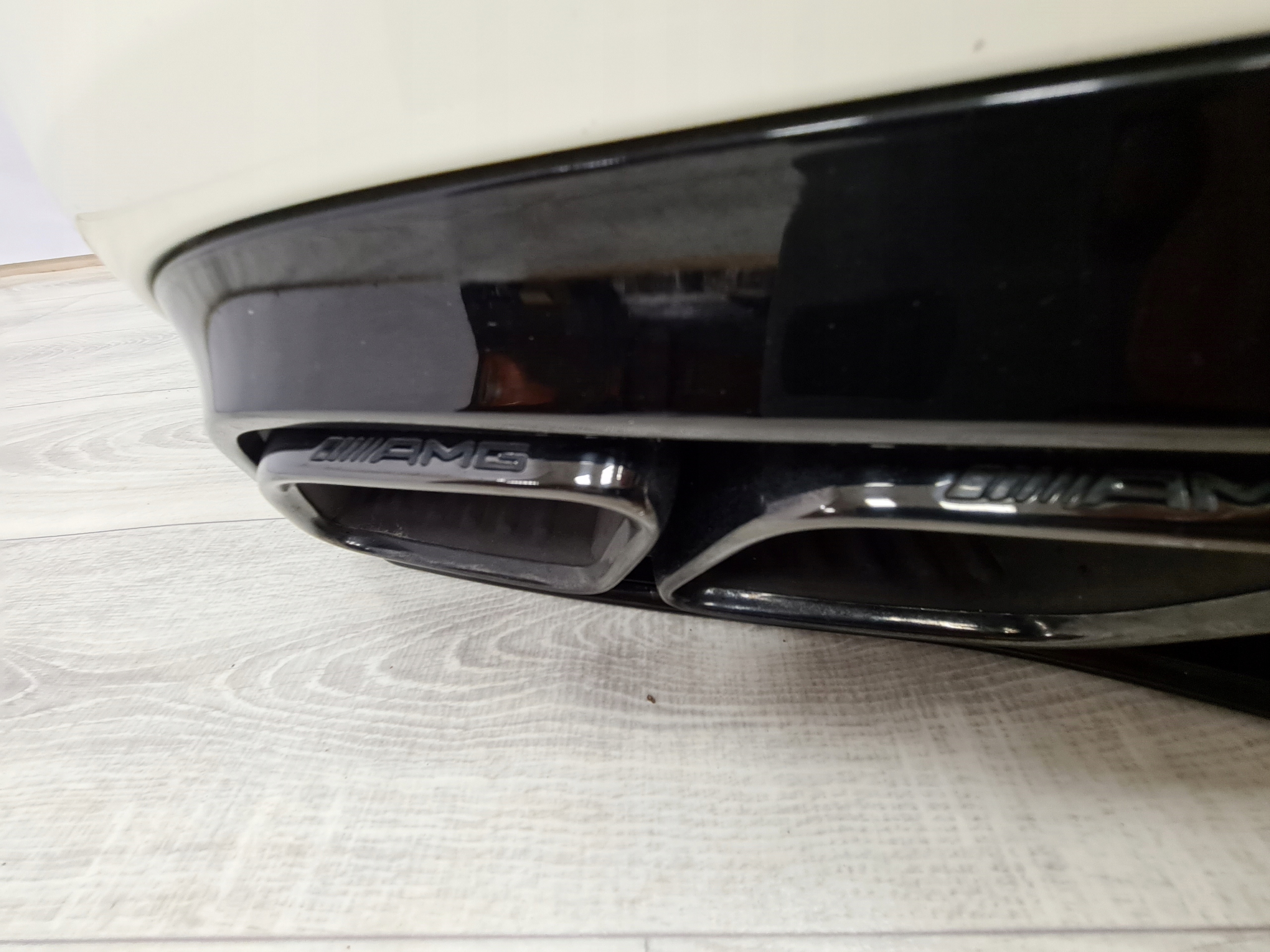 Mercedes C W205 63 AMG REAR BUMPER COMPLETE LIFT - galeria