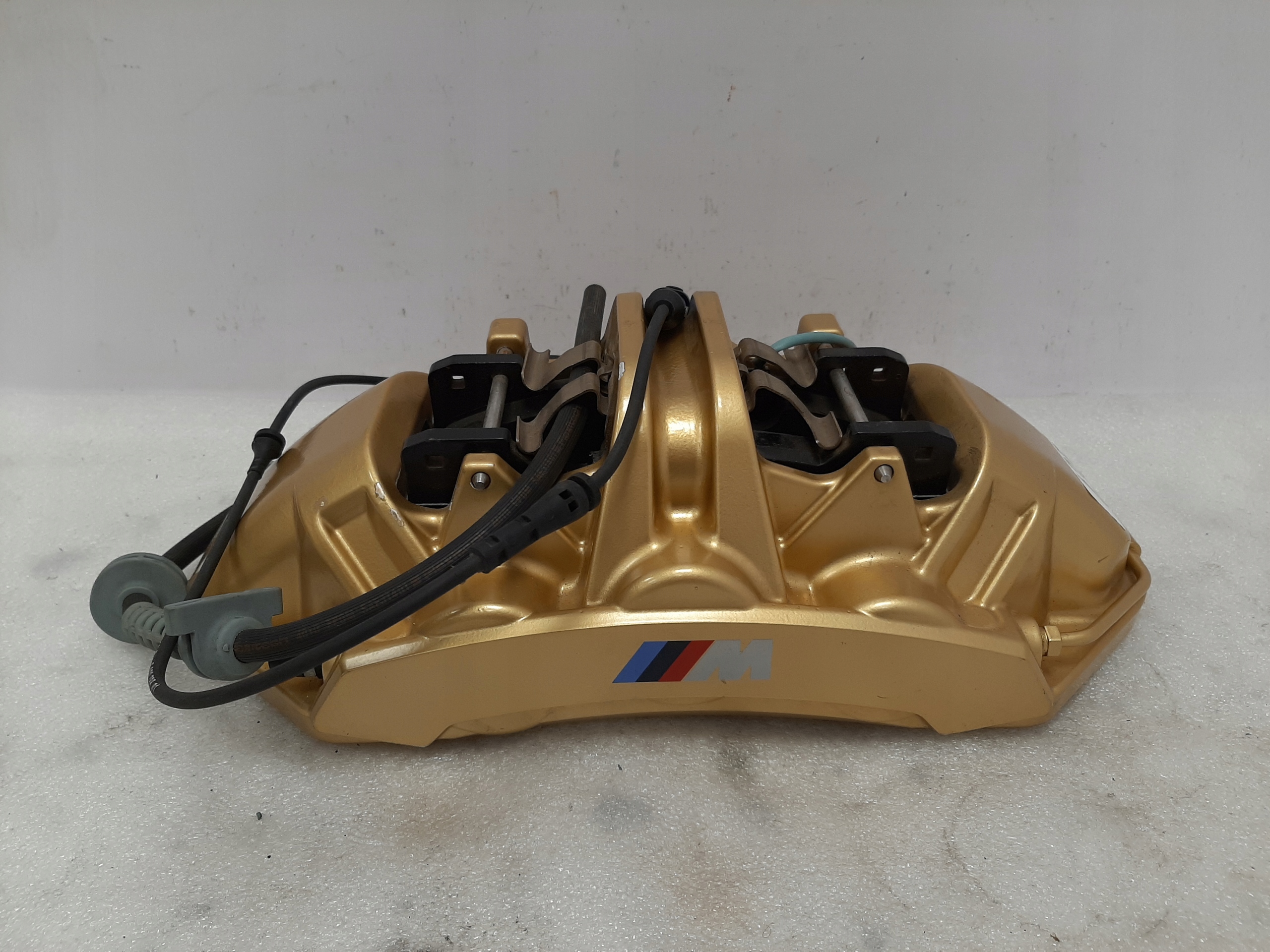 BMW Керамика M3 M4 M5 M8 G80 G82 F90 F91 суппорты - galeria