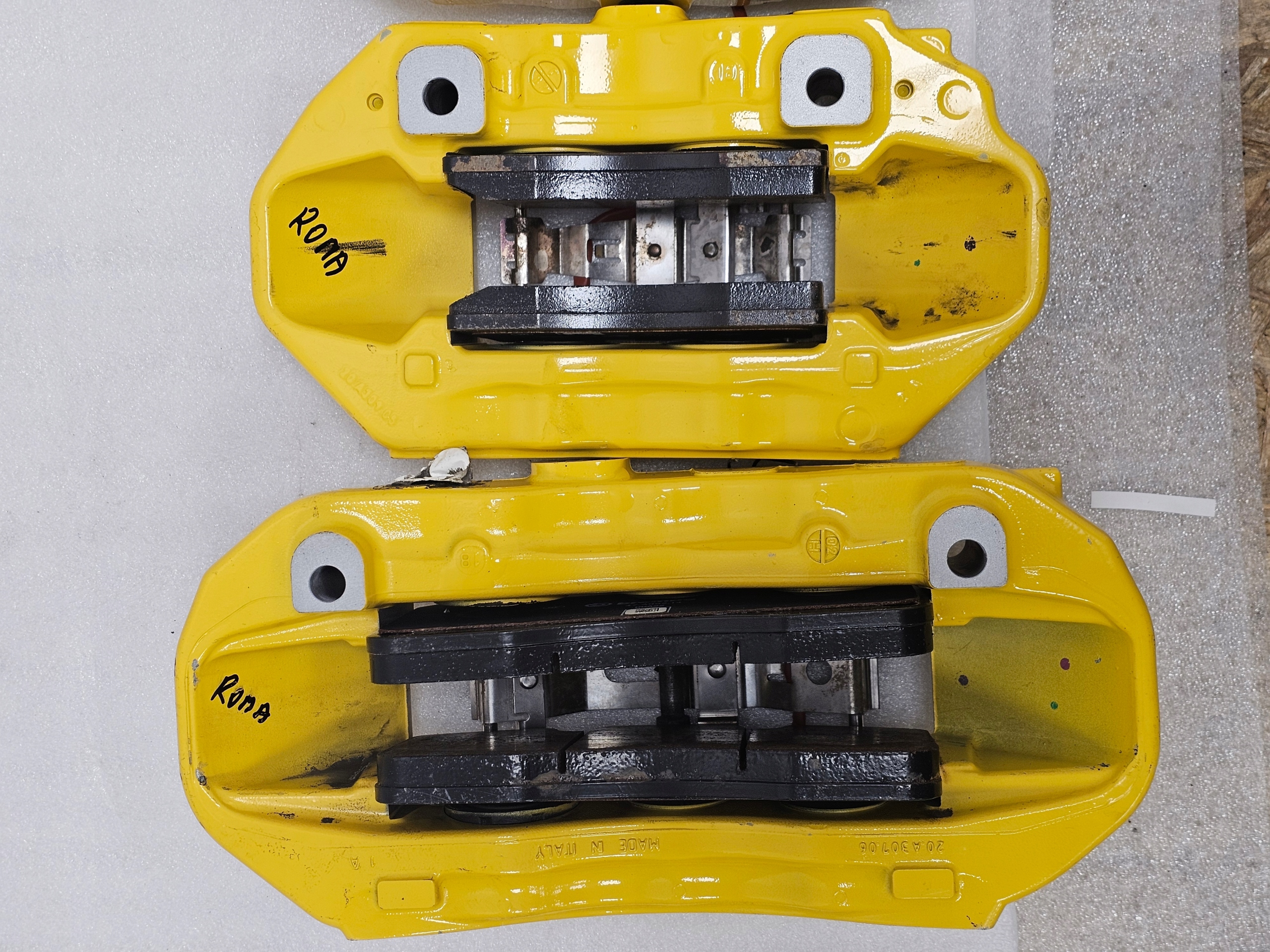 Суппорта Ferrari Roma Portofino Ceramics Big Brake Set Retrofitting - galeria