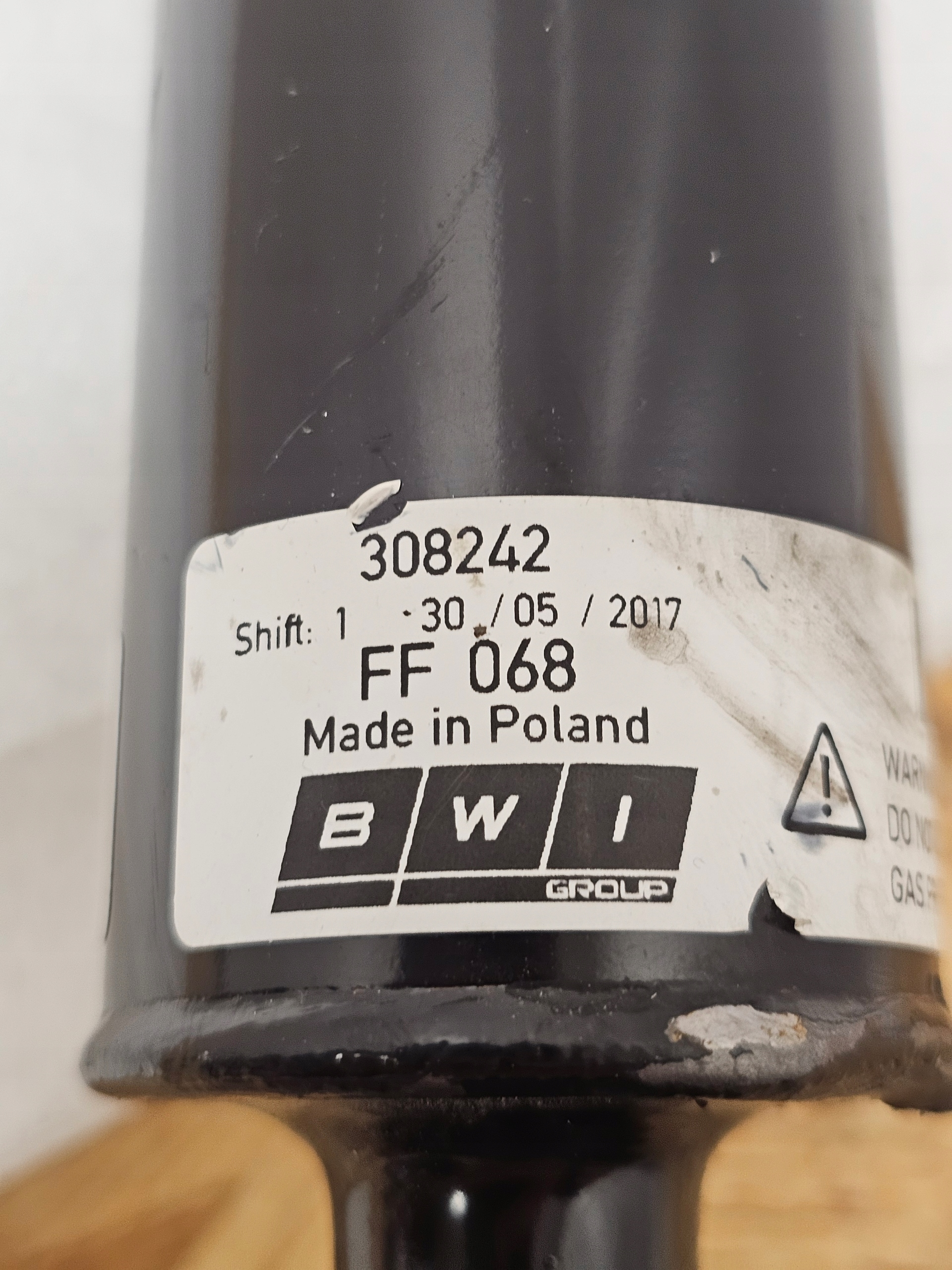 Stoßdämpfer vorne vorne FERRARI California T - galeria