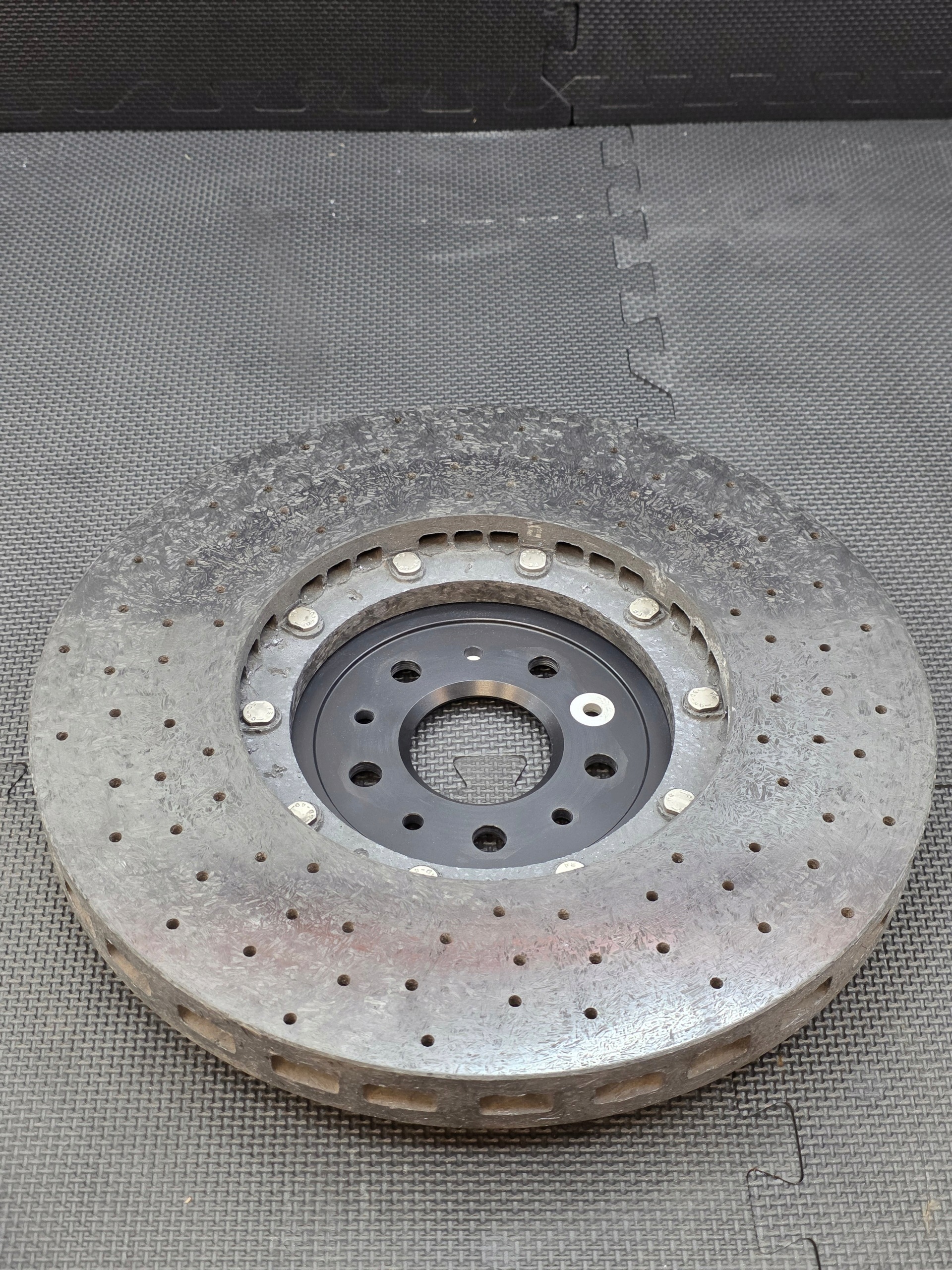 Tarcza CERAMICZNA Ferrari PRZÓD 812 SF90 296 GTB 12 Cilindri 771436 - galeria