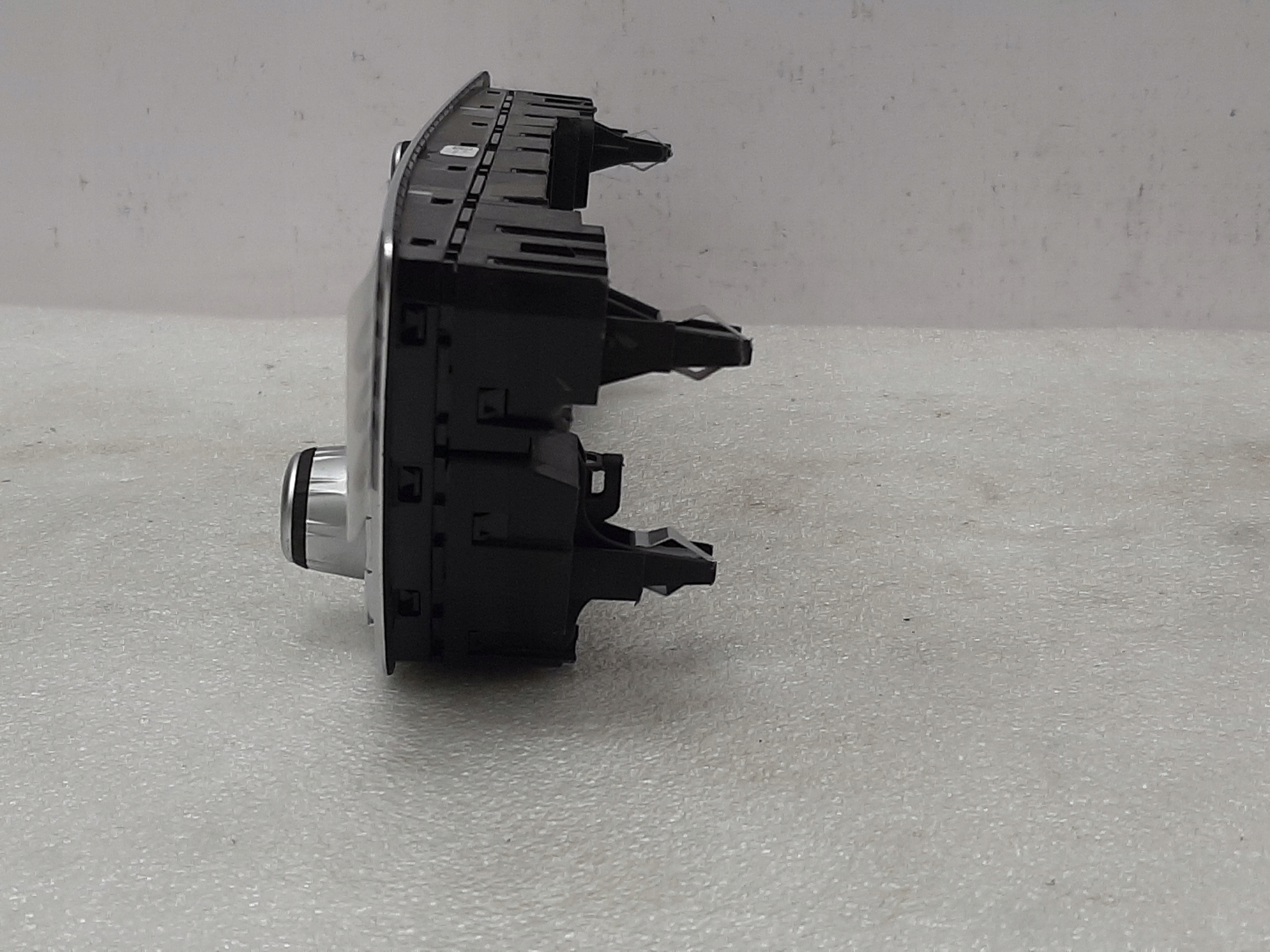 Radio- und Klimaanlagenblende BMW G11 G12 6999381 - galeria