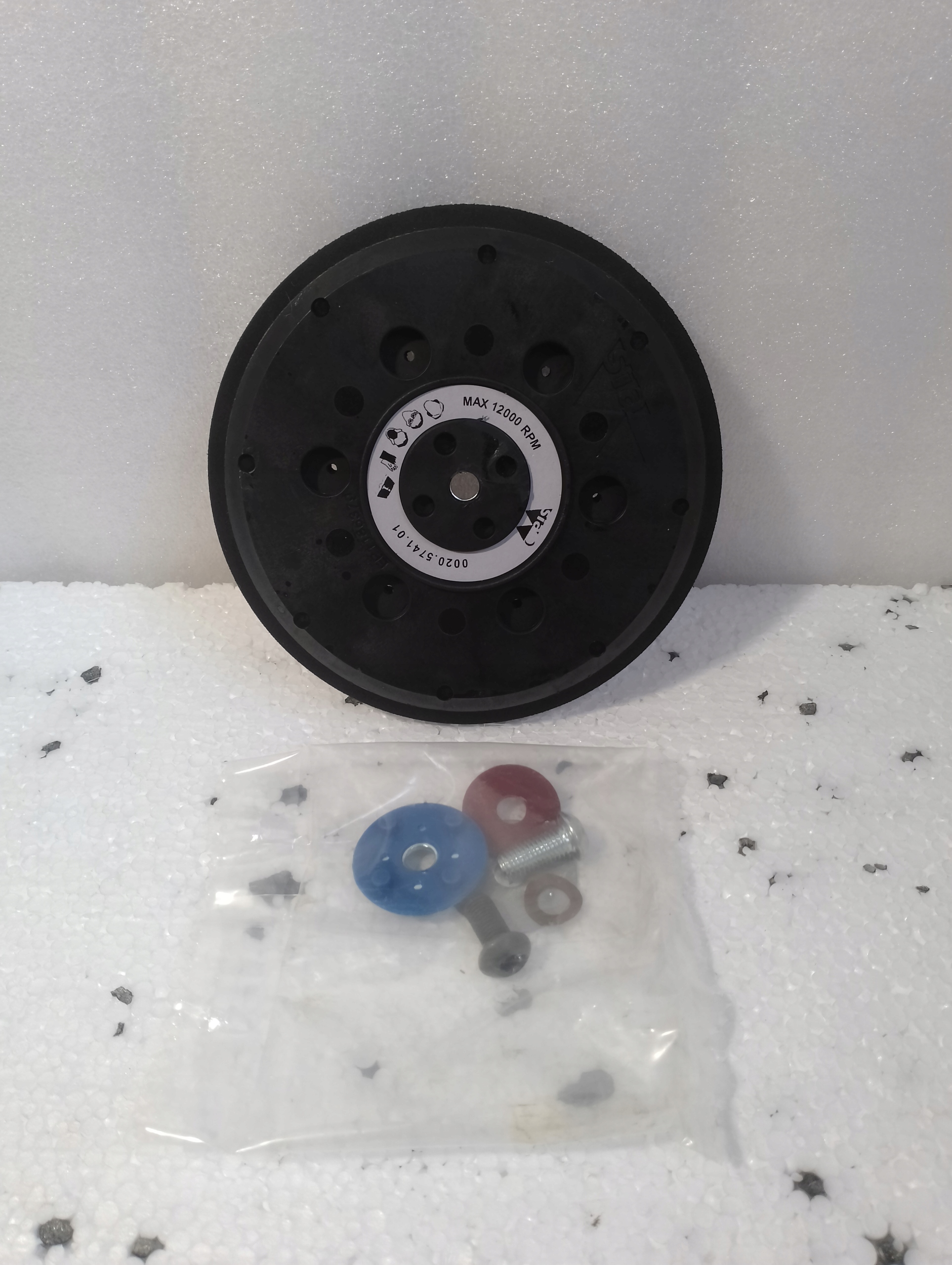 Sanding disc for eccentric sanders SIA Abrasives 0020.5741.01 - galeria