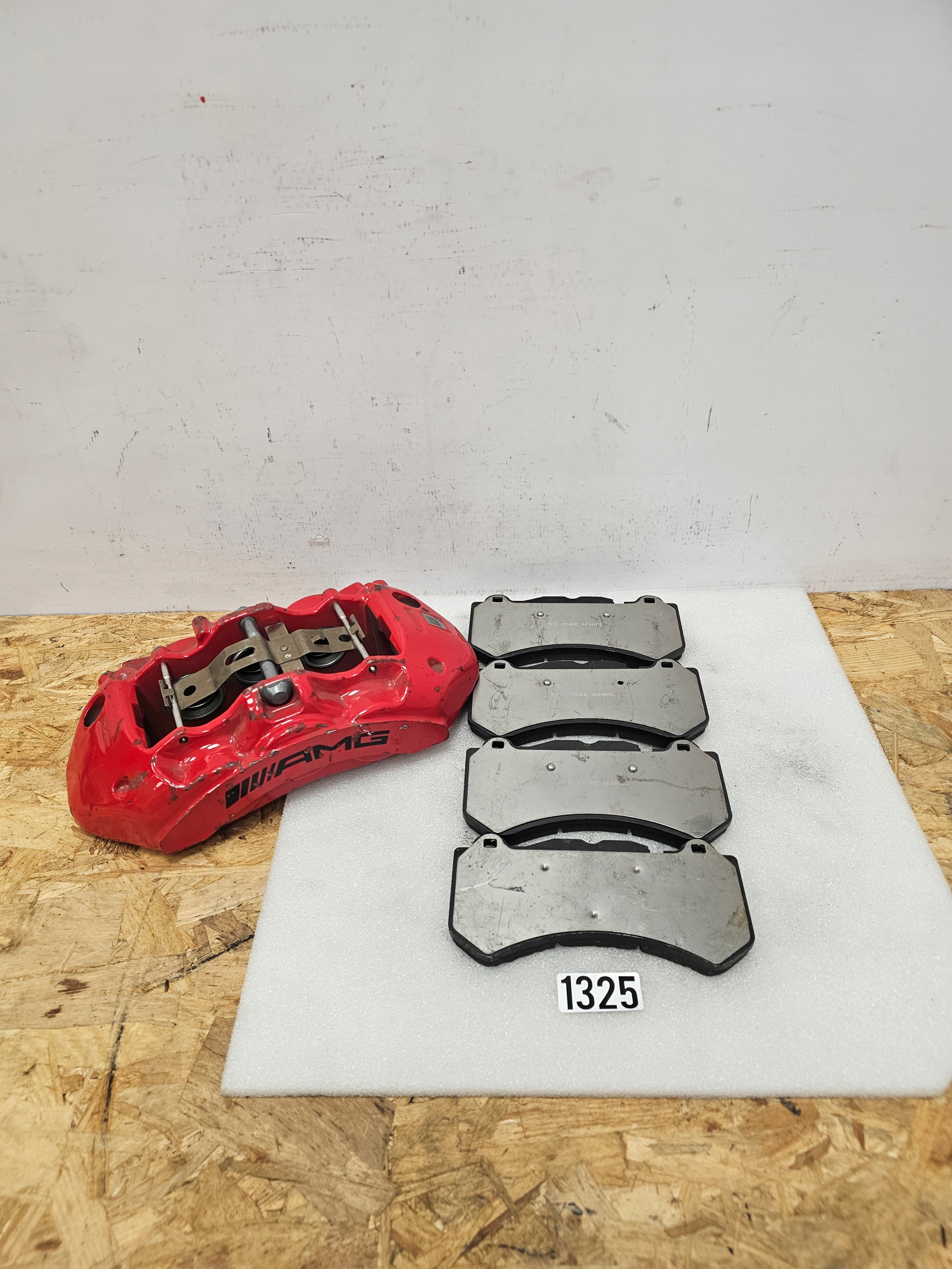 Mercedes W222 W217 AMG Pads Stahl vorne - galeria