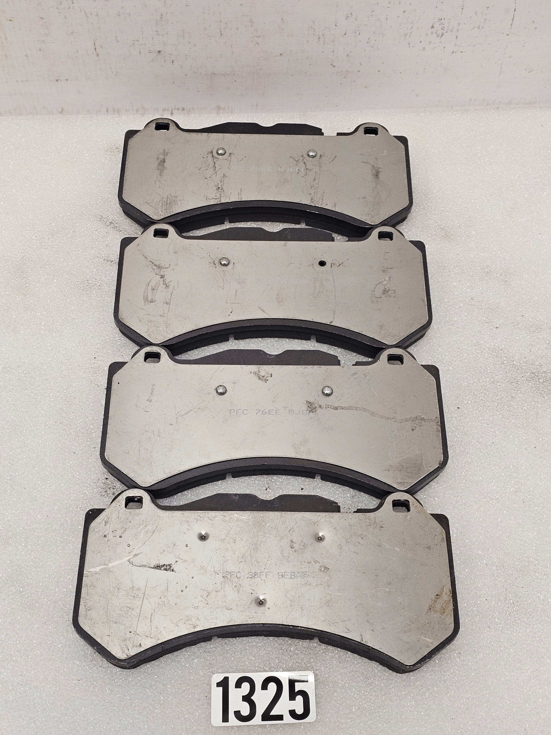 Mercedes W222 W217 AMG Pads Stahl vorne - galeria