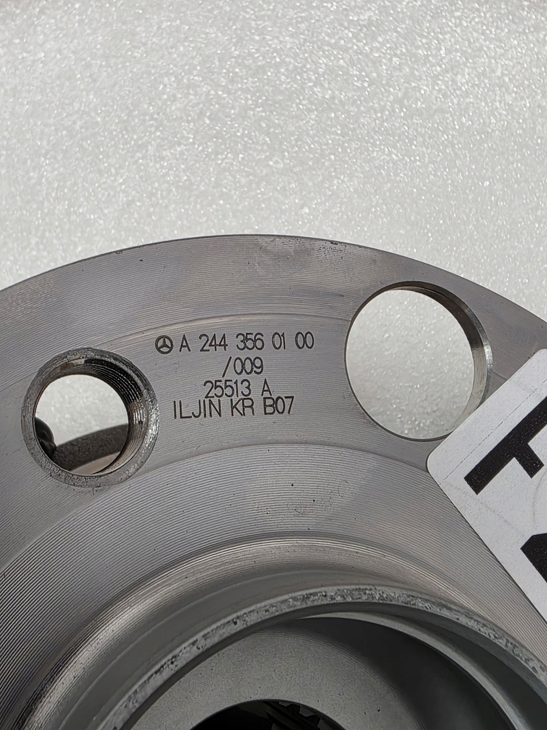 Подшипник ступицы ЗАДНИЙ Mercedes W174 W178 CLA C174 C178 4Matic 4M - galeria