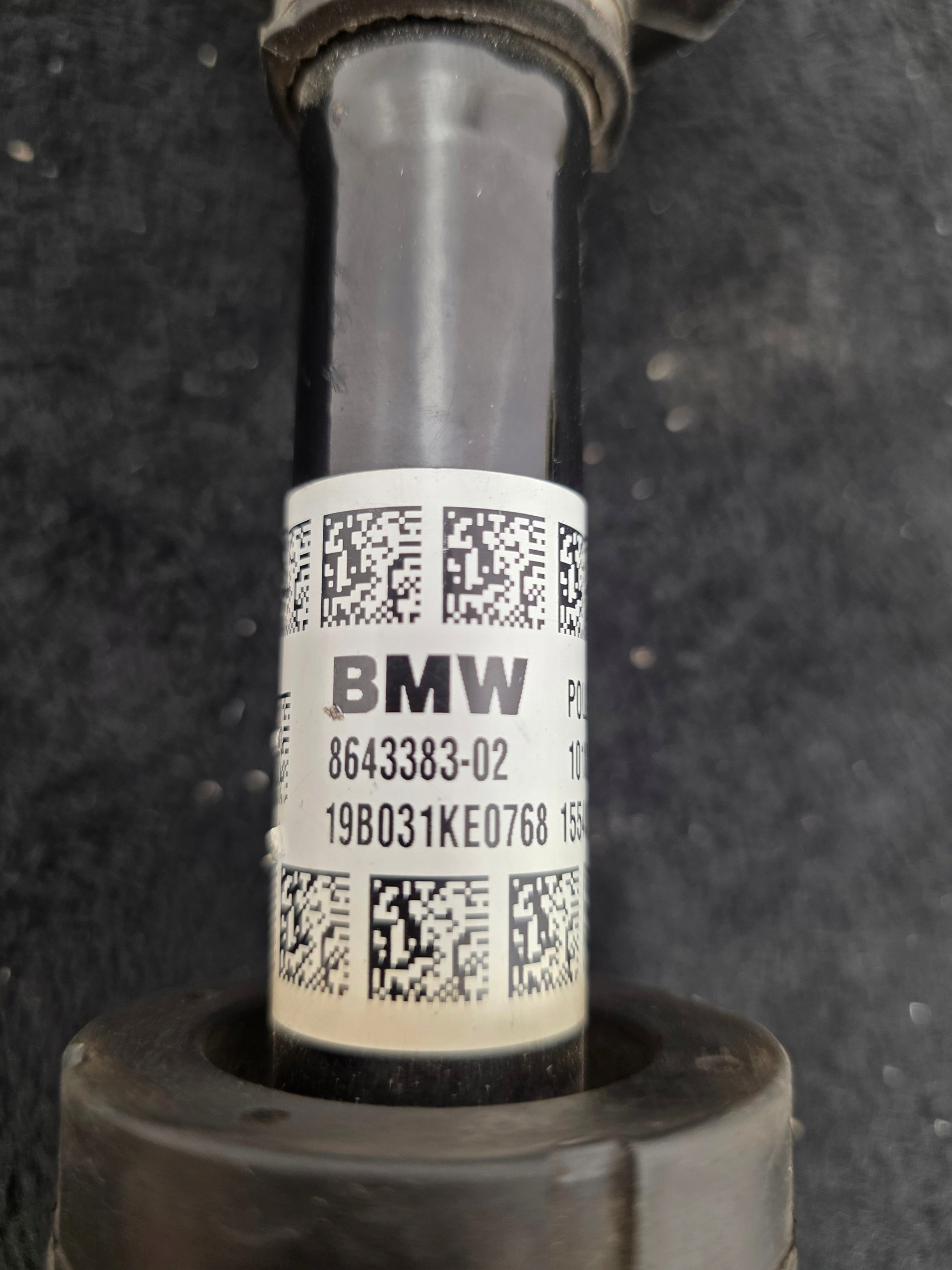 PÓŁOŚ LEWA BMW i MINI F52 F45 F54 F60 - galeria