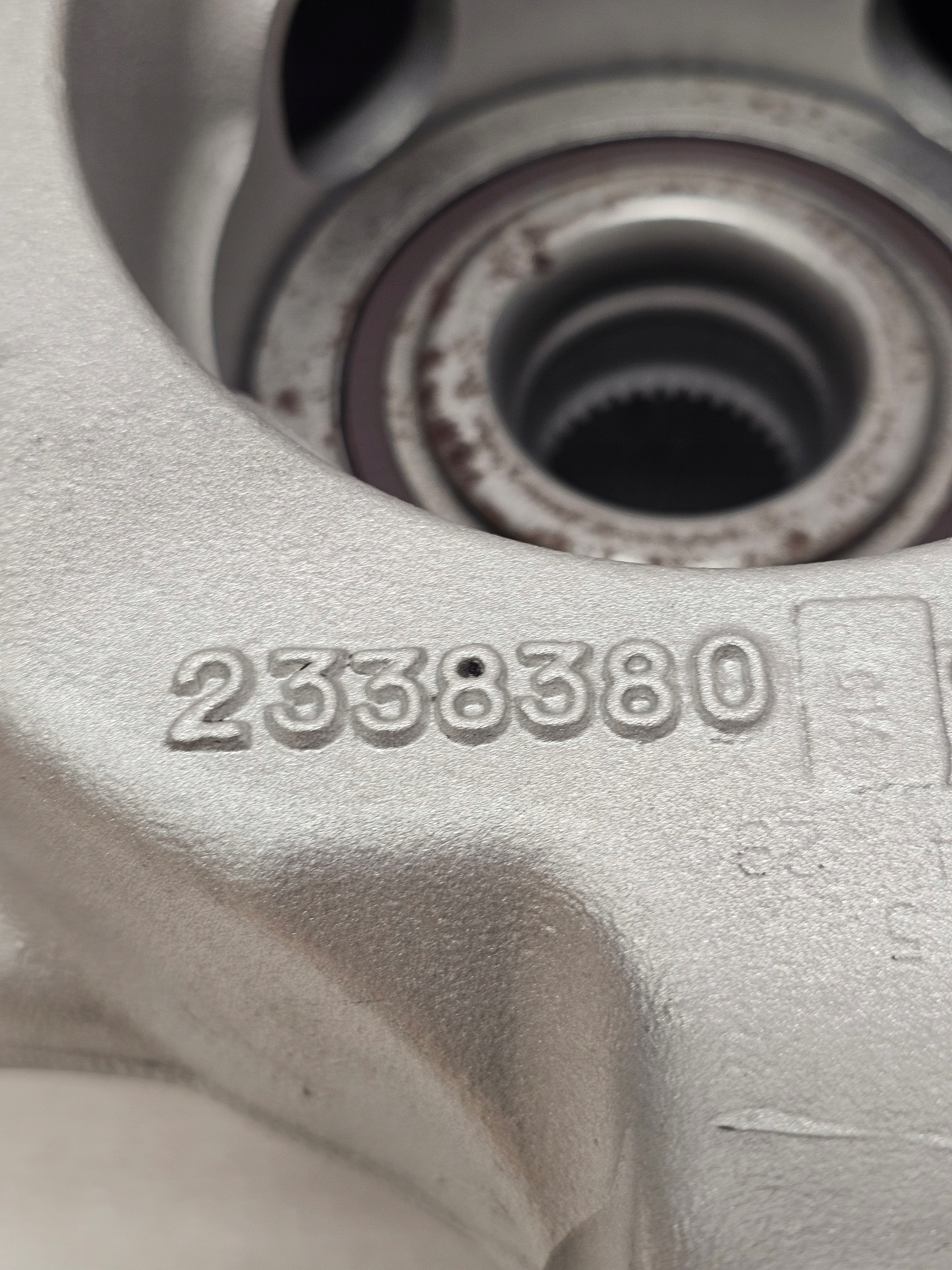 Ступица поворотного кулака Ferrari Portofino 458 Italia 488 Portofino ПРАВАЯ ЗАДНЯЯ - galeria