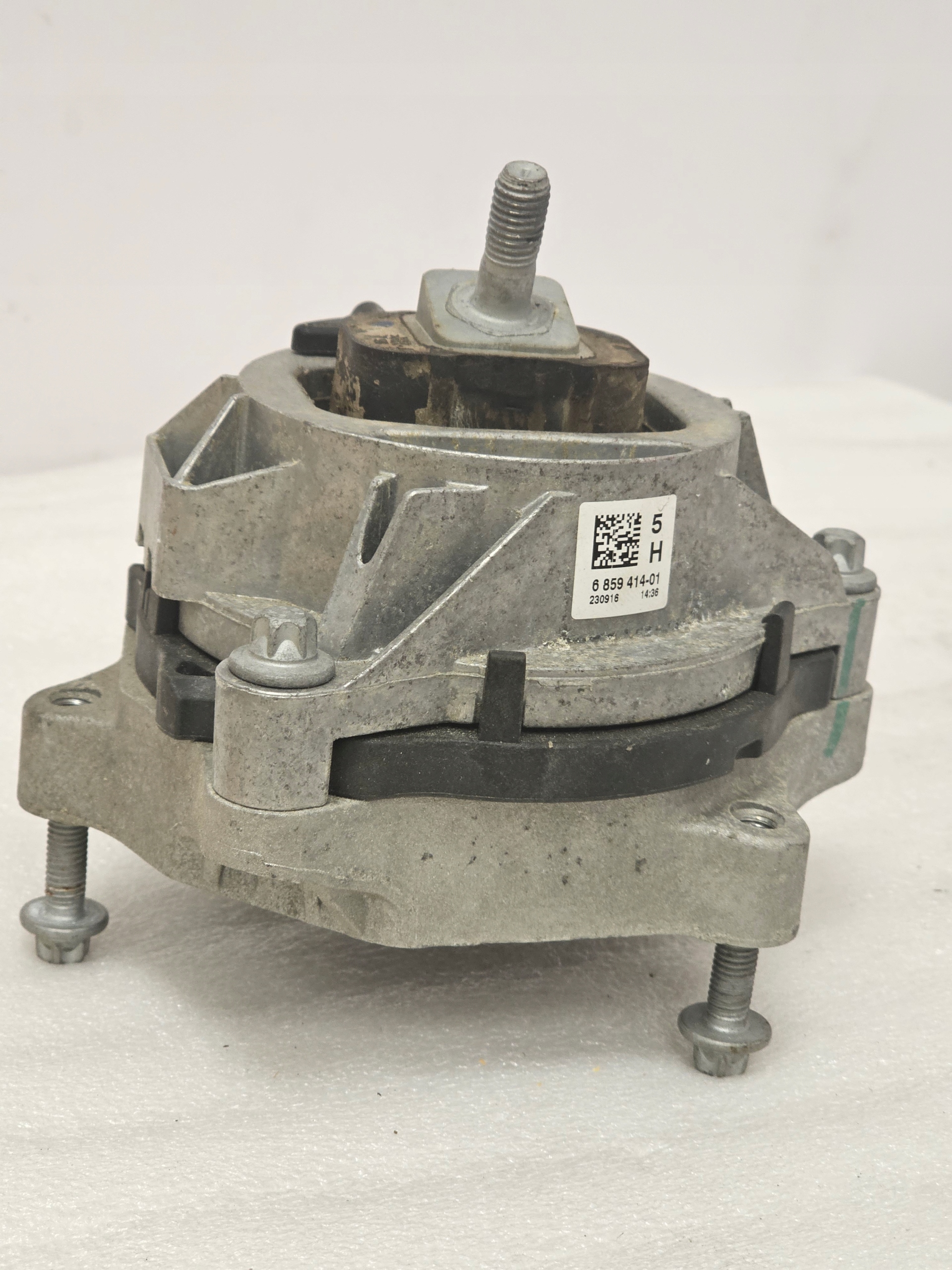 Подушка двигателя BMW F20 F22 F30 F21 F32 F36 6859414 - galeria