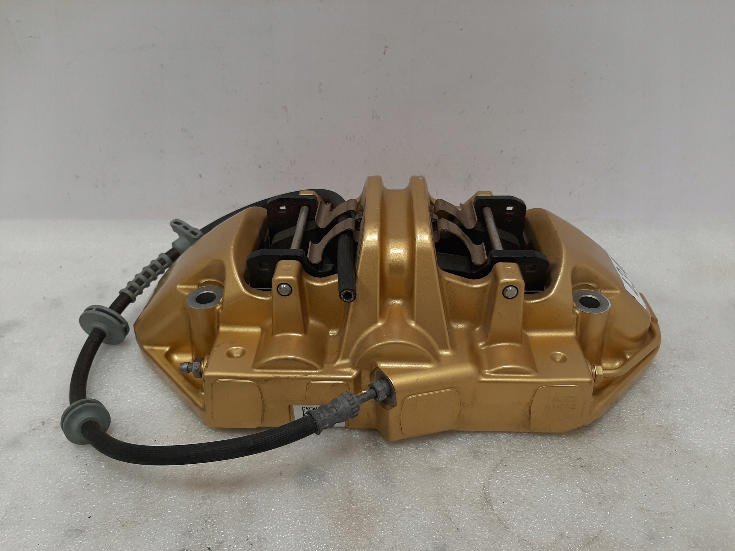 BMW Керамика M3 M4 M5 M8 G80 G82 F90 F91 суппорты - galeria