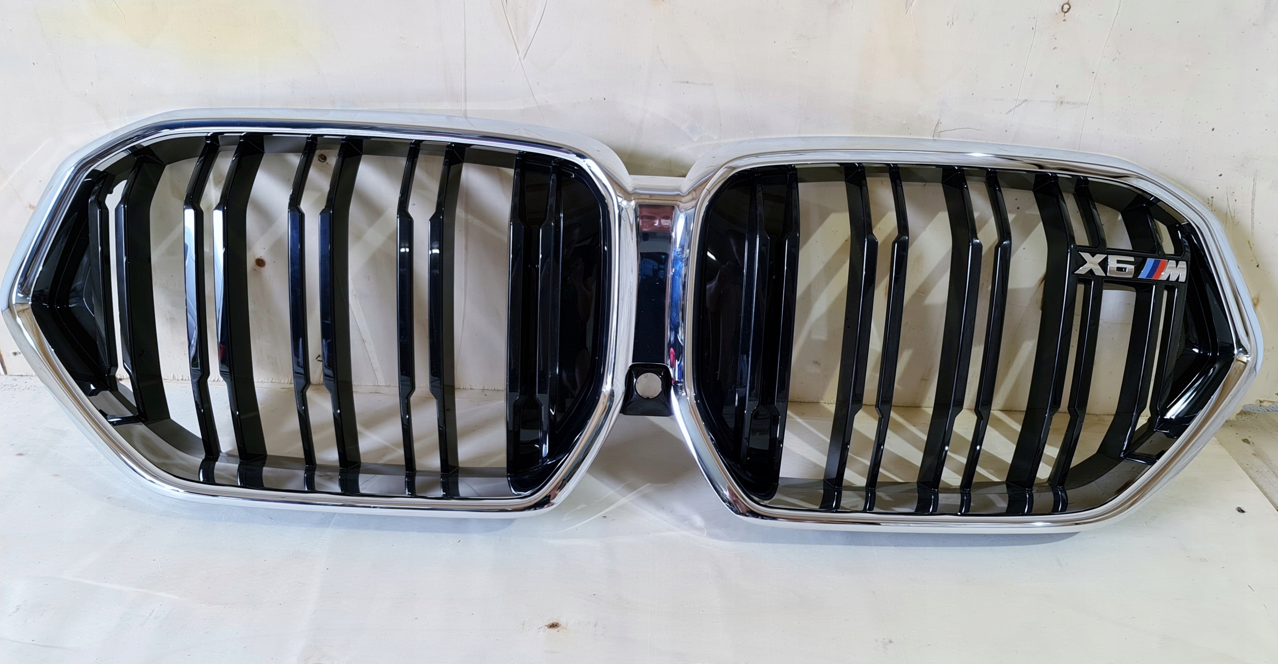 BMW X6M F96 M Chrom G06 Artapa Nierengrill neu - galeria