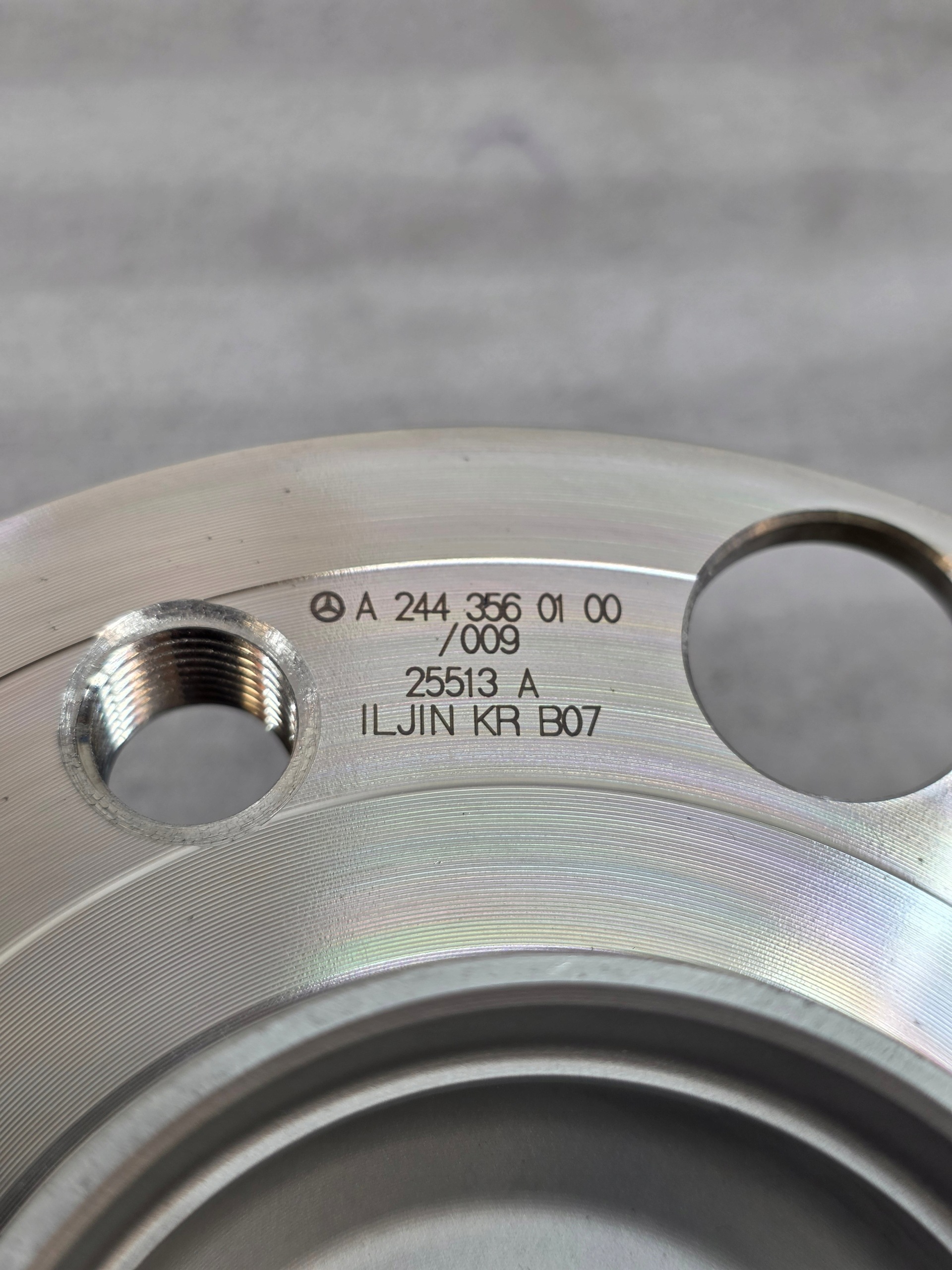Hub Bearing REAR Mercedes W174 W178 CLA C174 C178 4M 4x4 - galeria