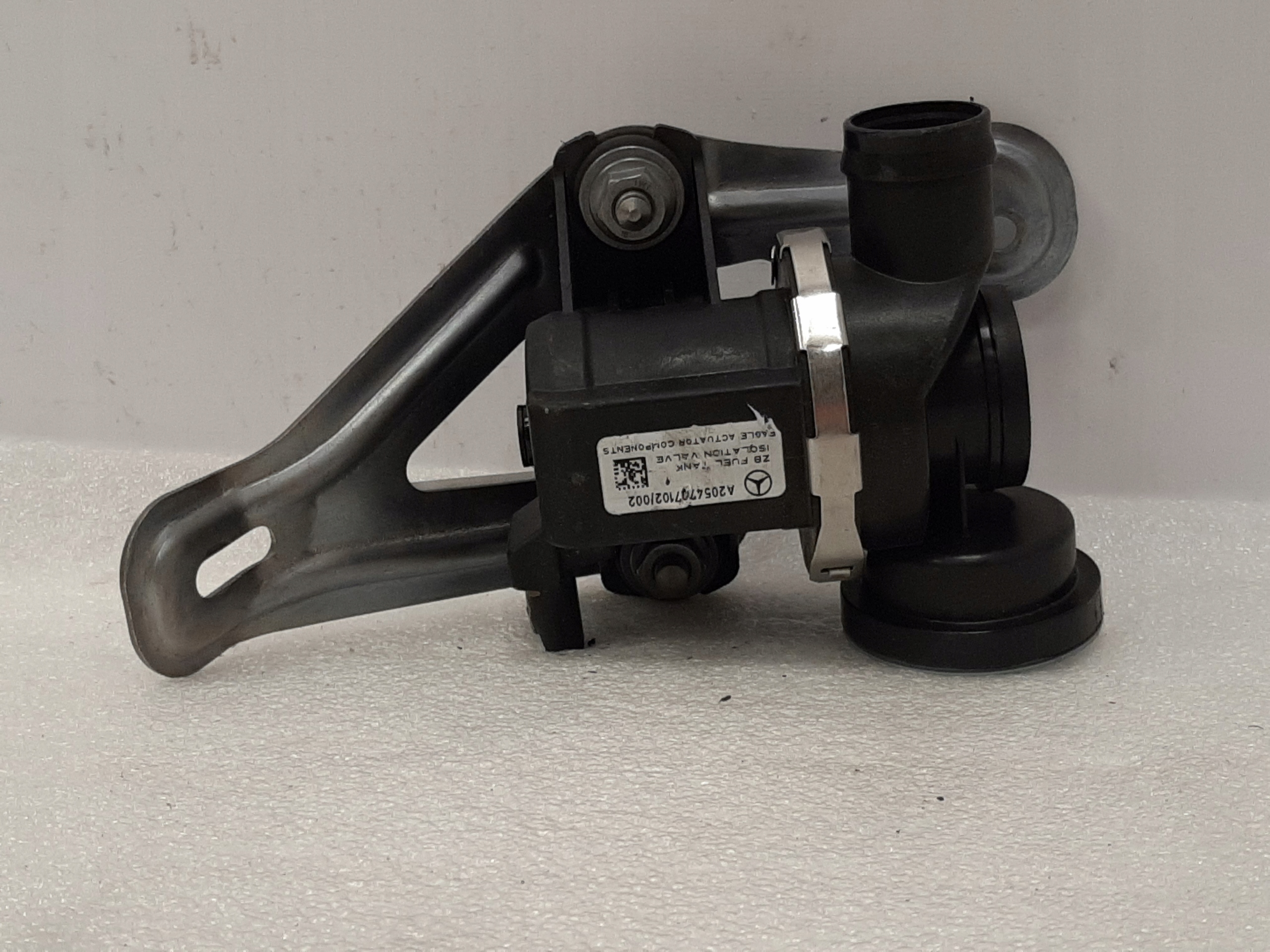 Pump Fuel Valve Mercedes W205 W213 A2054707102 - galeria