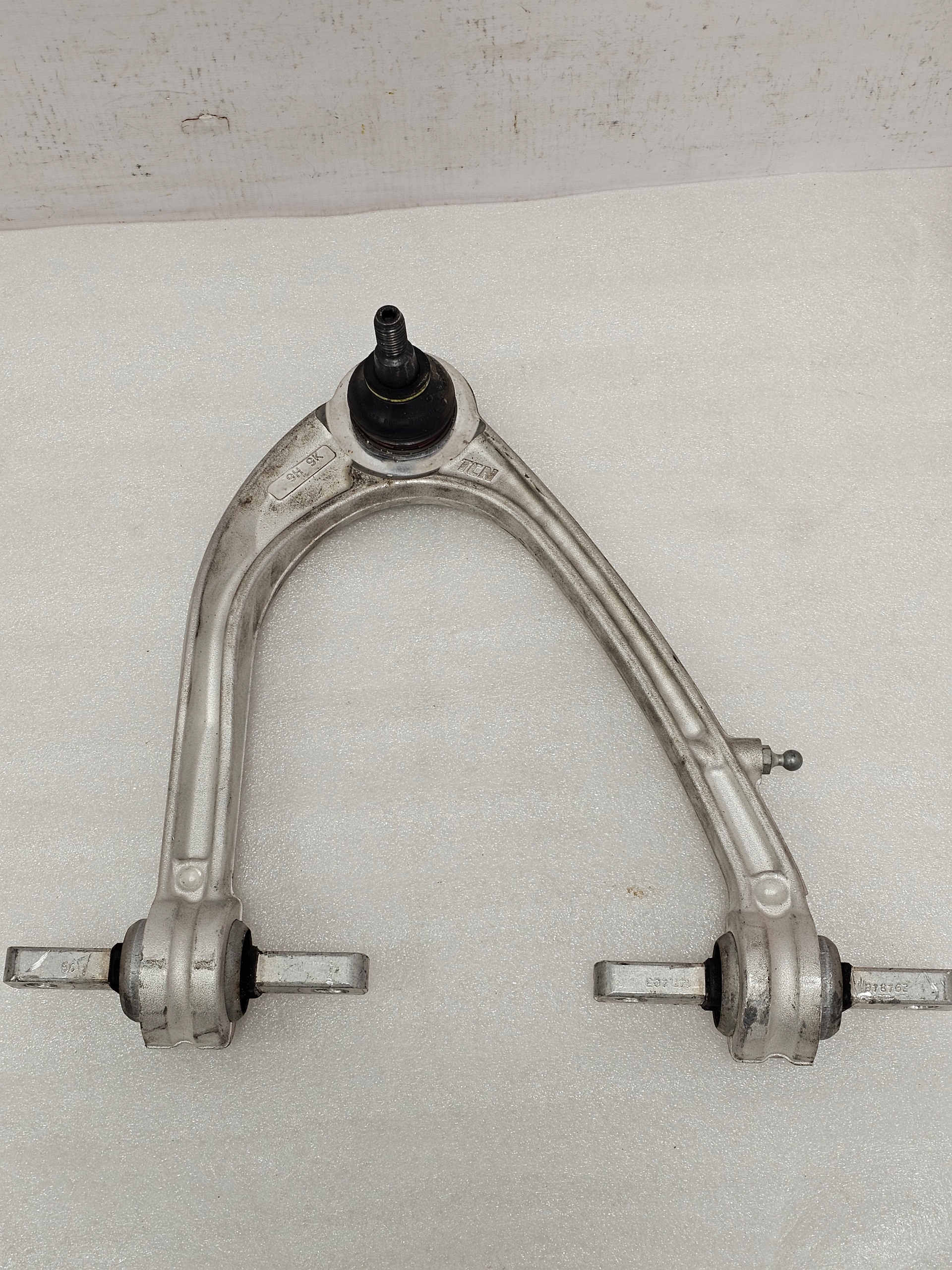 Control Arm Front RIGHT Ferrari 458 Italia 488 California F12 - galeria