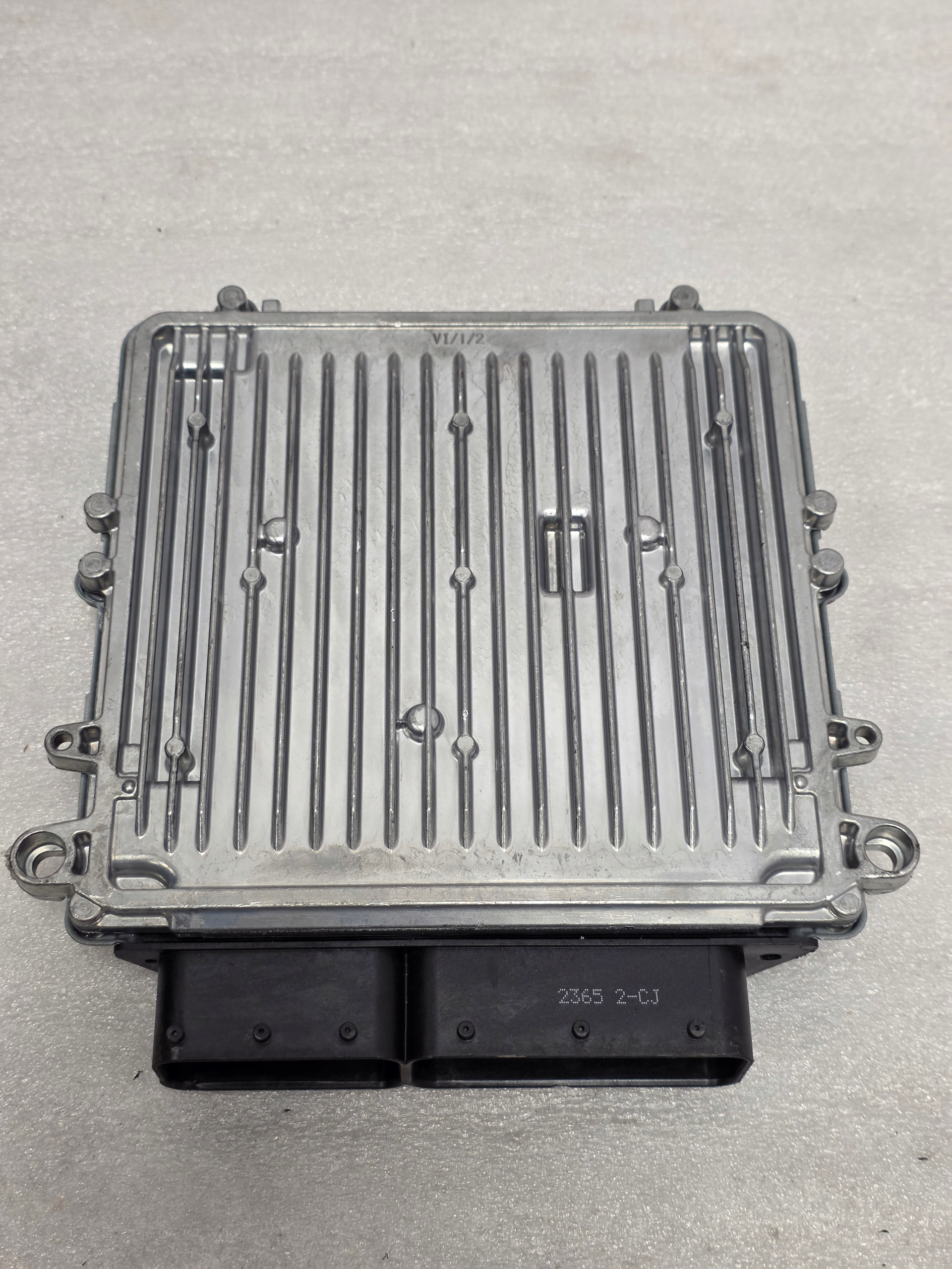 Sterownik Silnika ECU A6469001501 OM646 - galeria