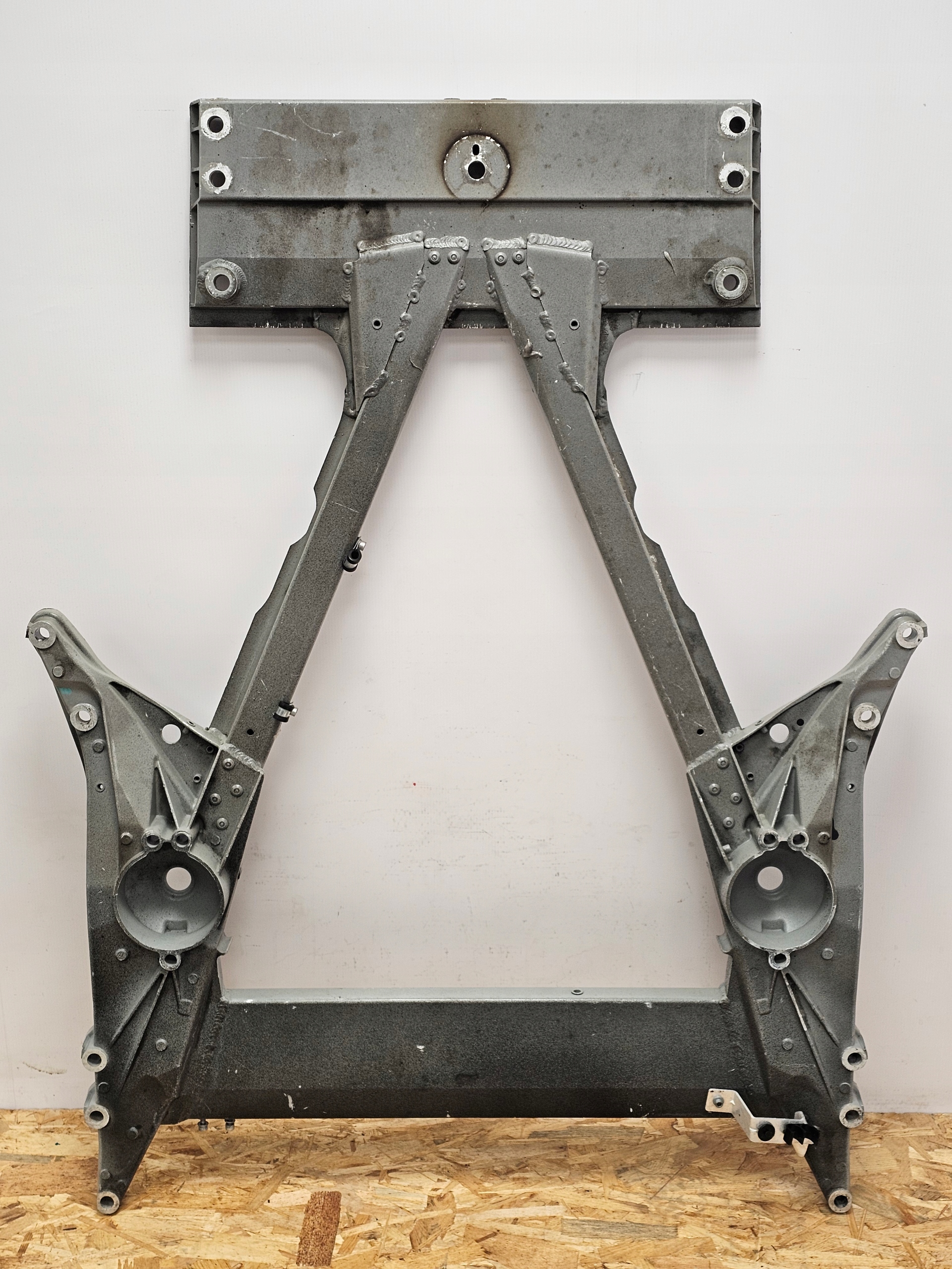 Engine suspension Beam Sleigh Trolley Ferrari F12 812 - galeria