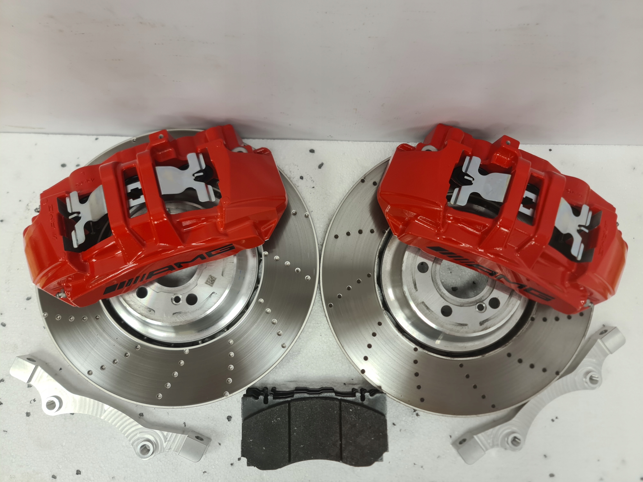 Суппорта, диски AMG Mercedes, Big Brake W205 SET - galeria