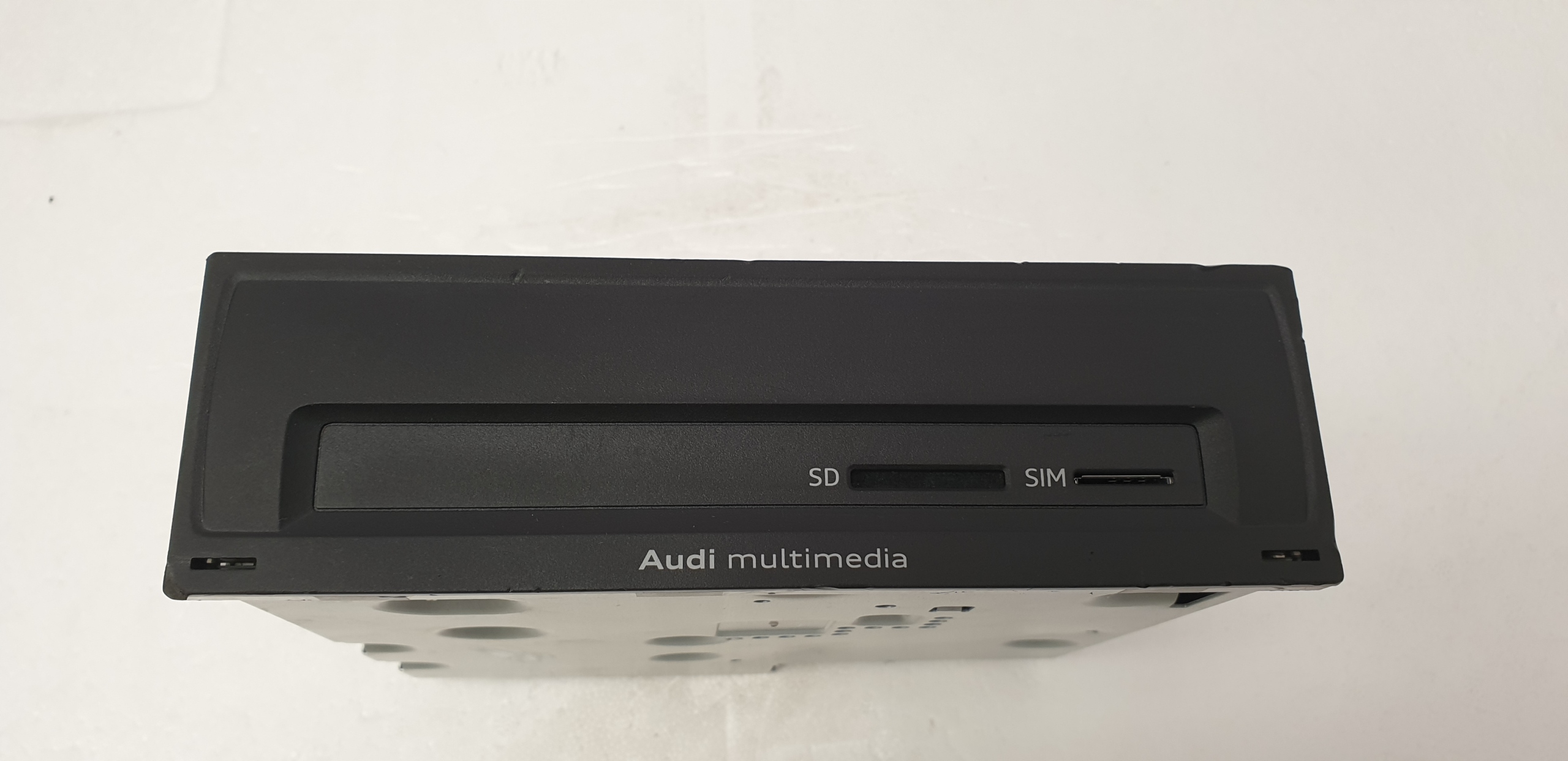 Audi Navigation MMI Multimedia Reader 83A035029A - galeria
