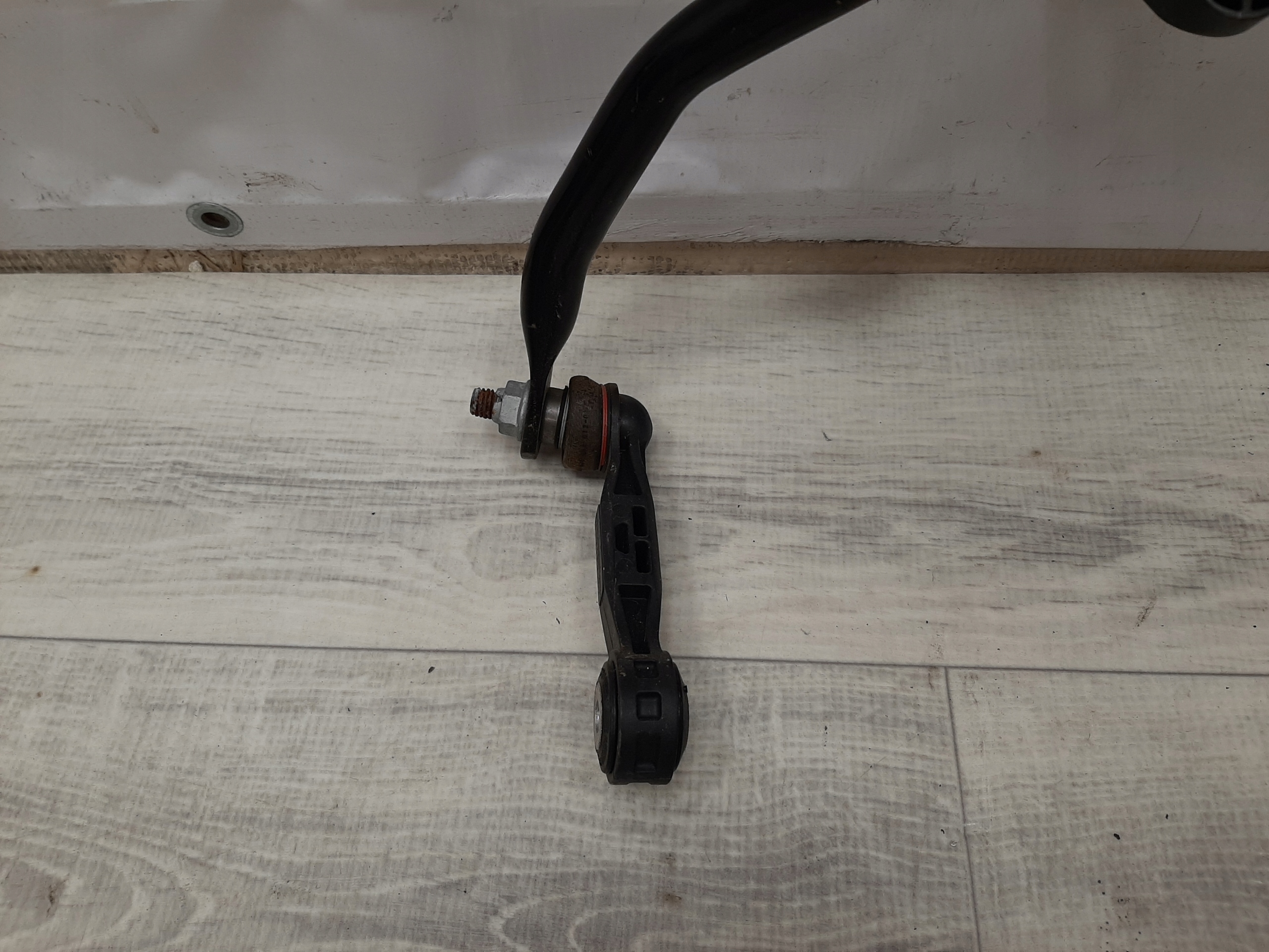 Stabilizer Bar BMW F40 F48 F45 F54 F60 - galeria
