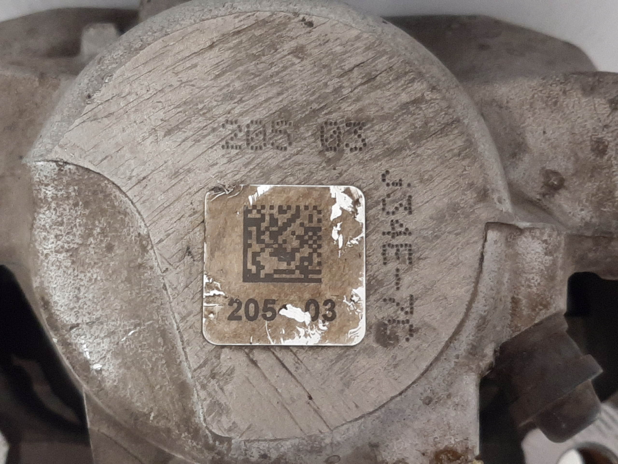 Bremssattel Mercedes W205 Vorne LINKS 305x28 - galeria