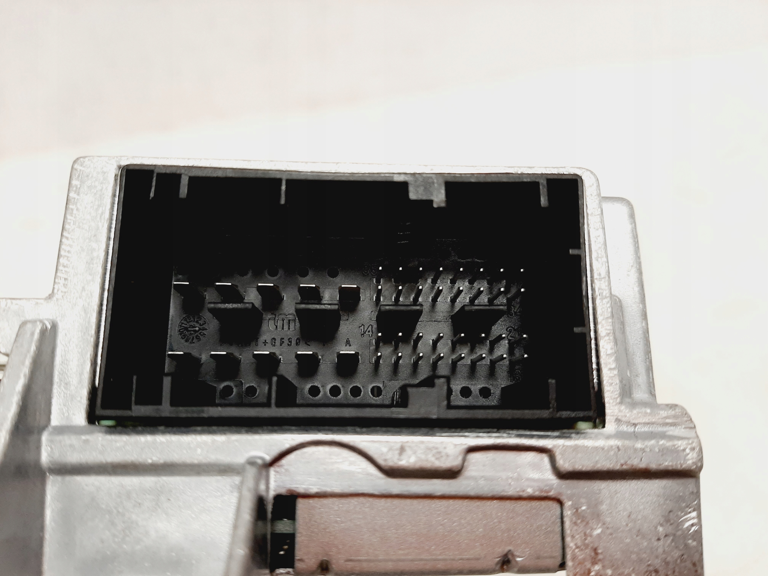 Harman Kardon MID DAB amplifier BMW G20 G30 G11 G01 G05 - galeria