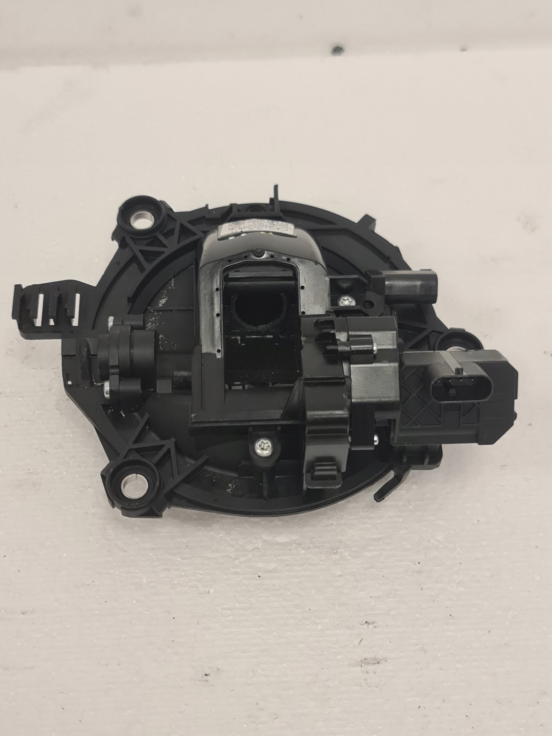 Ручка открытия багажника Mercedes W167 W118 #FV - galeria