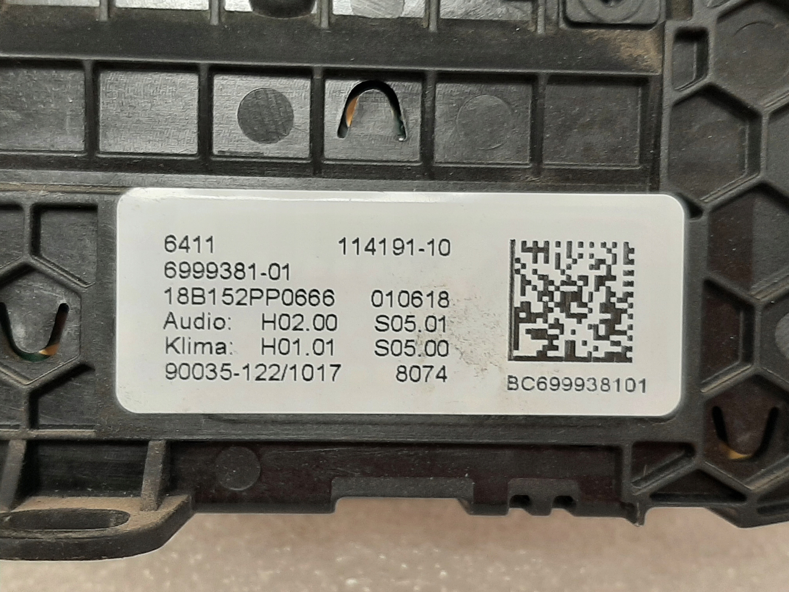 Radio- und Klimaanlagenblende BMW G11 G12 6999381 - galeria