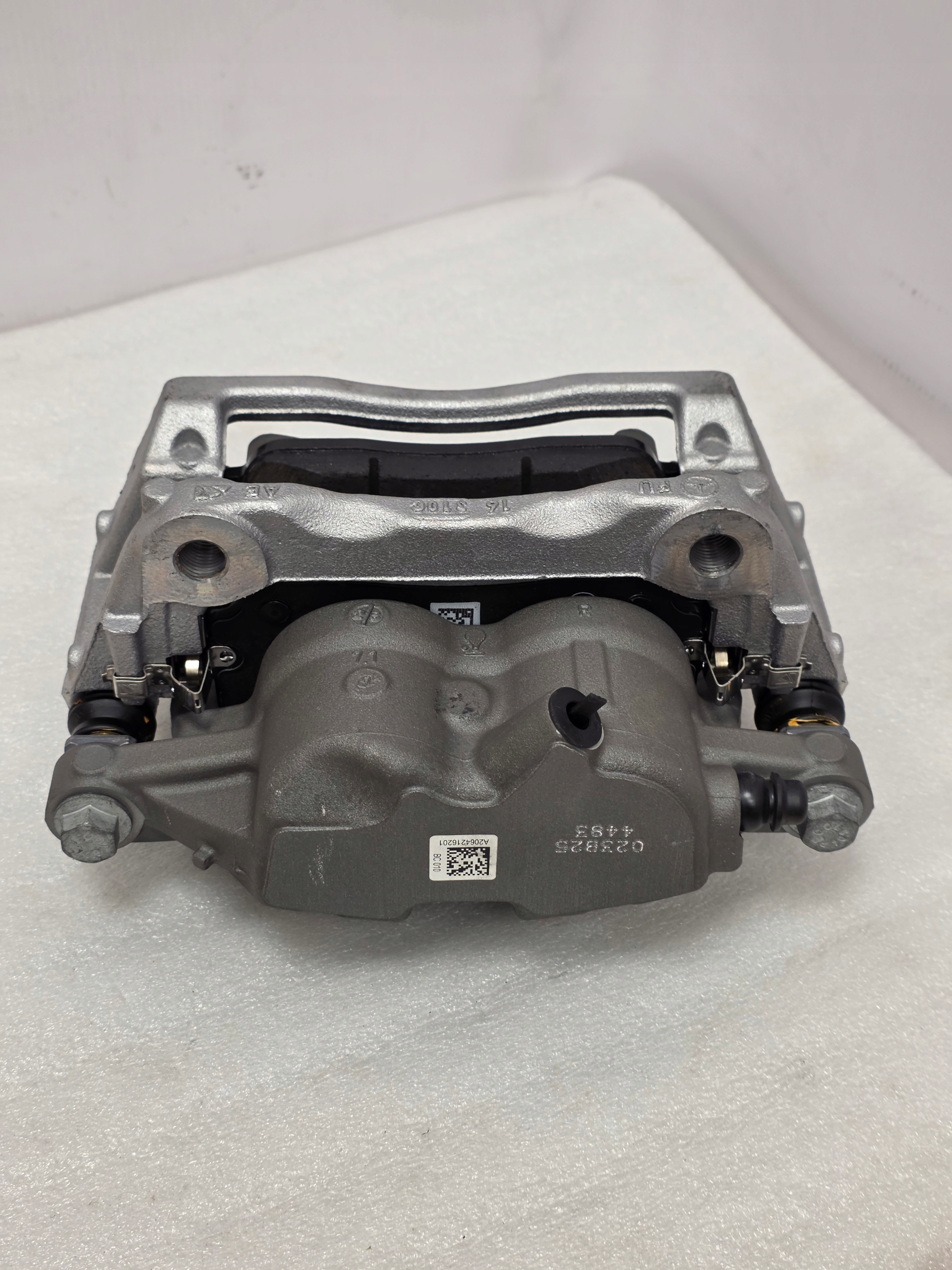 Суппорт Mercedes W206 W214 W254 330x32 ПЕРЕДНИЙ ПРАВЫЙ ПРАВЫЙ - galeria