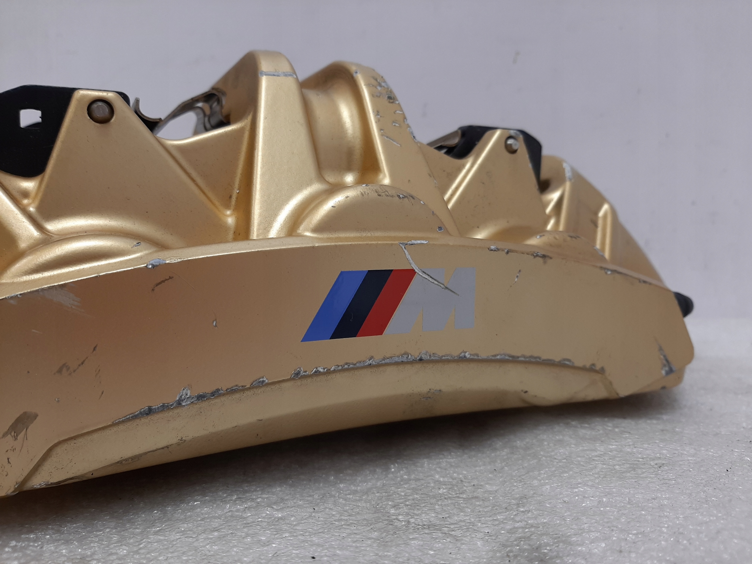 BMW Керамика M3 M4 M5 M8 G80 G82 F90 F91 суппорты - galeria