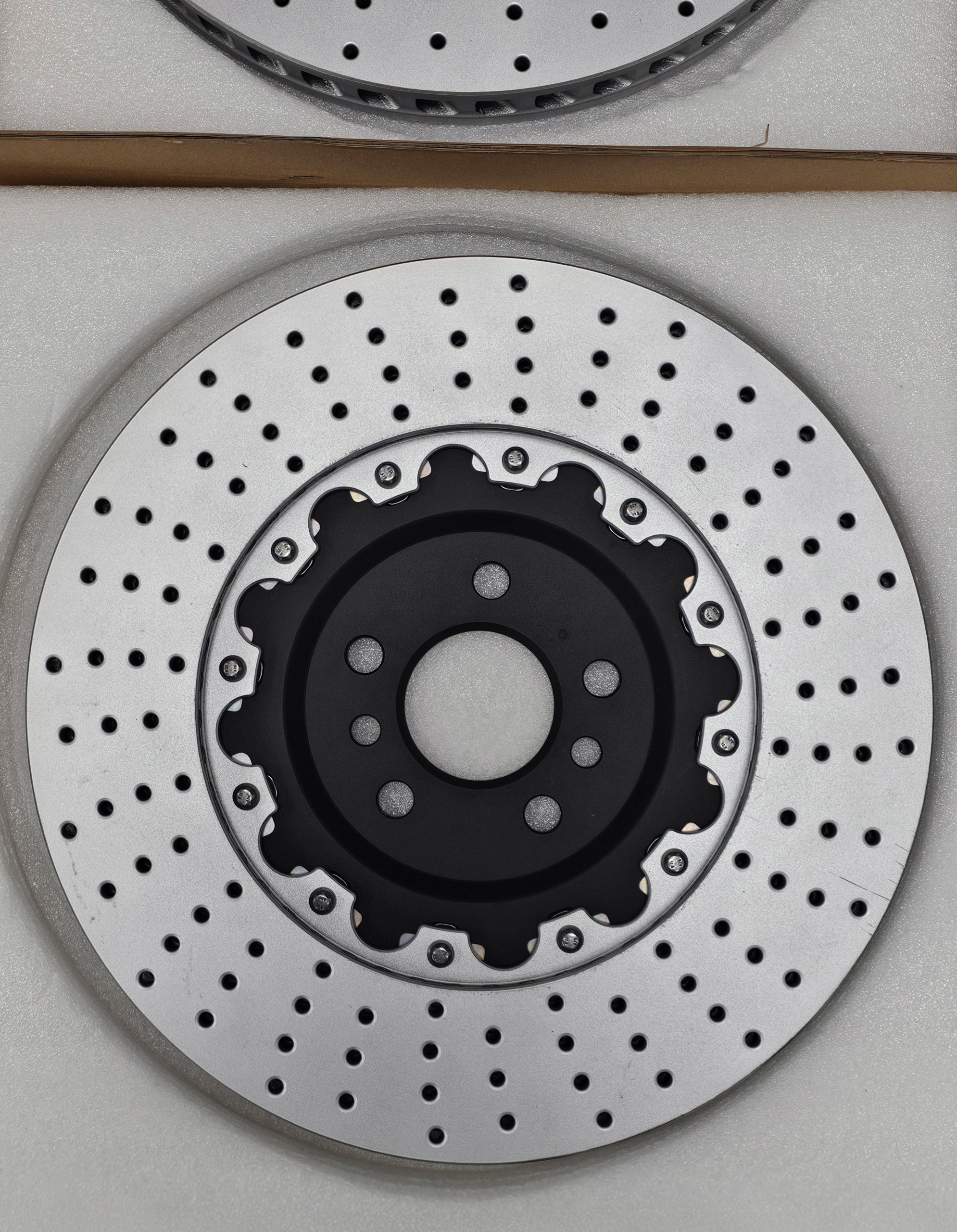 Conversion CERAMIC -> STEEL Set Discs Pads BMW M2 M3 M4 F80 F82 F87 - galeria