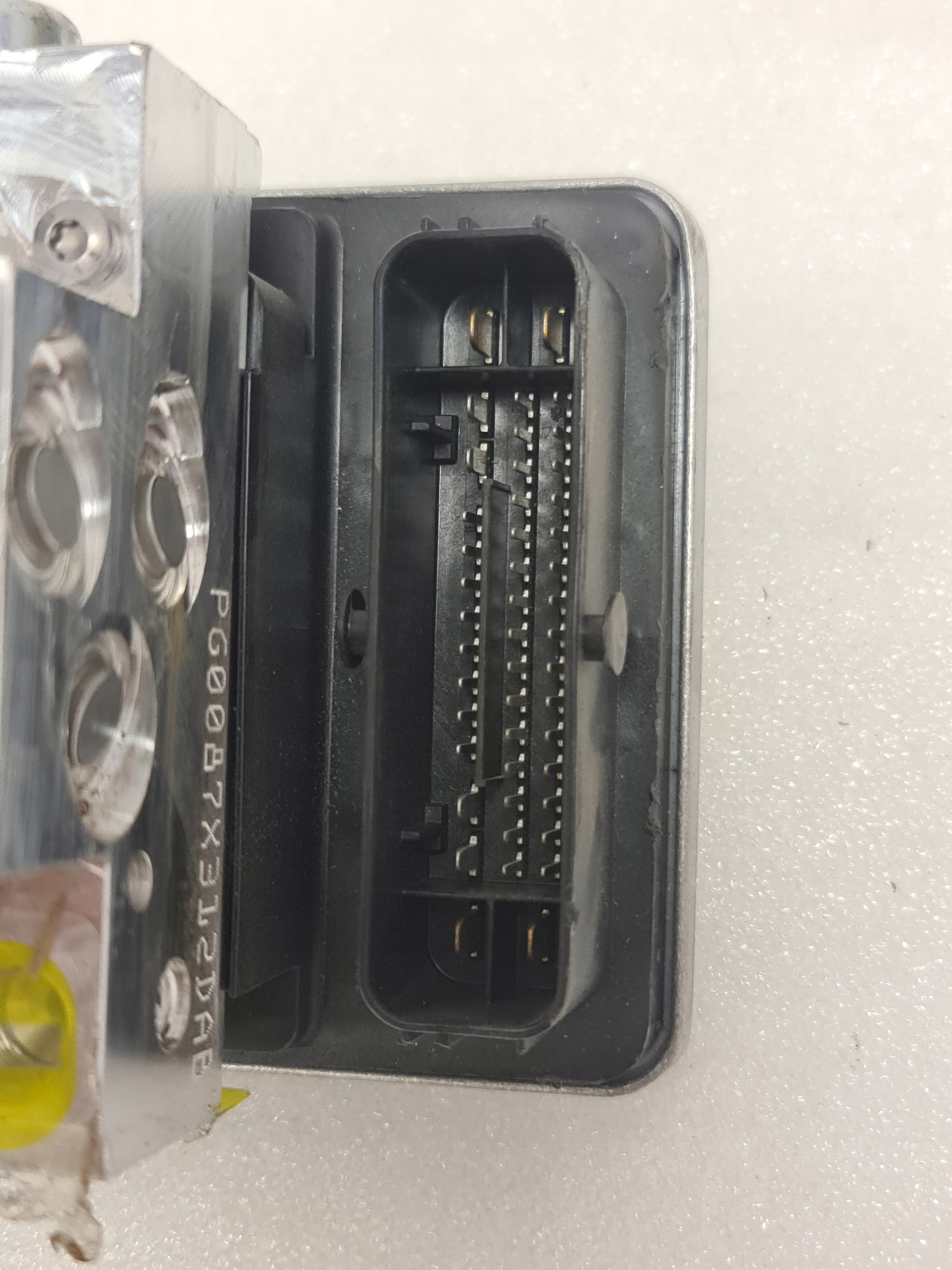 ABS pump Mercedes W205 A2059005247 New - galeria