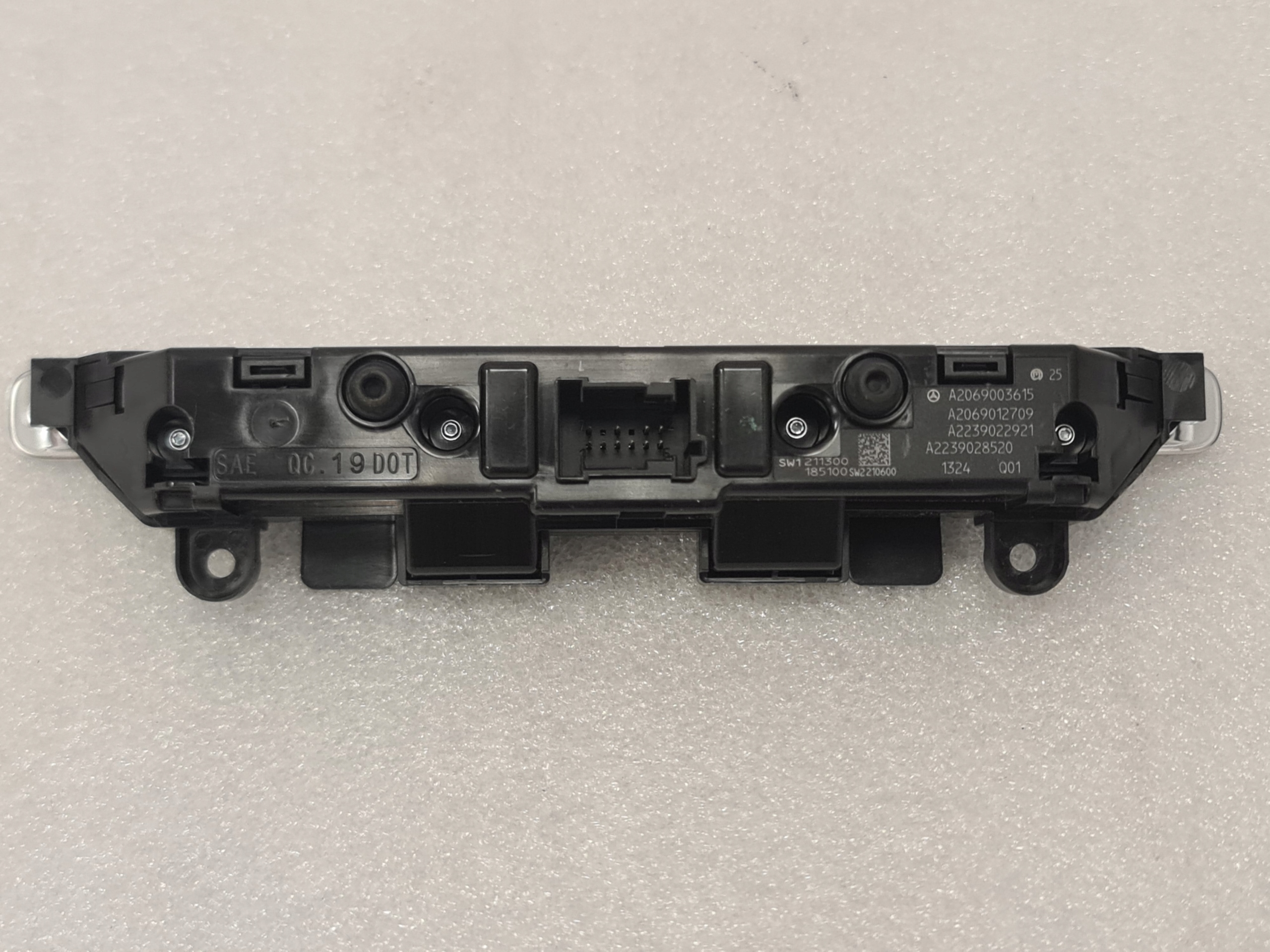 Mercedes W206 Webasto AMG control panel - galeria